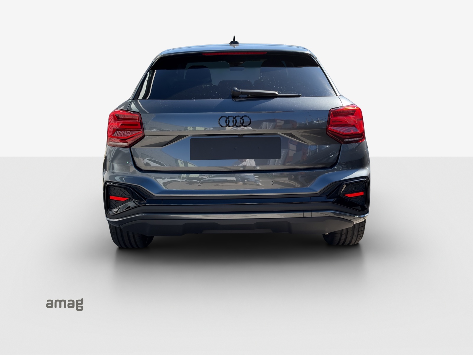 AUDI Q2 35 TFSI S line S-tronic-image-3