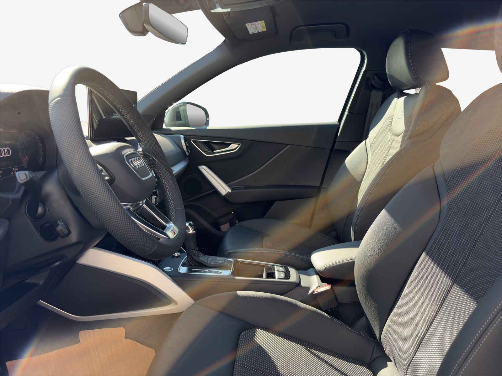 AUDI Q2 35 TFSI S line S-tronic-image-7
