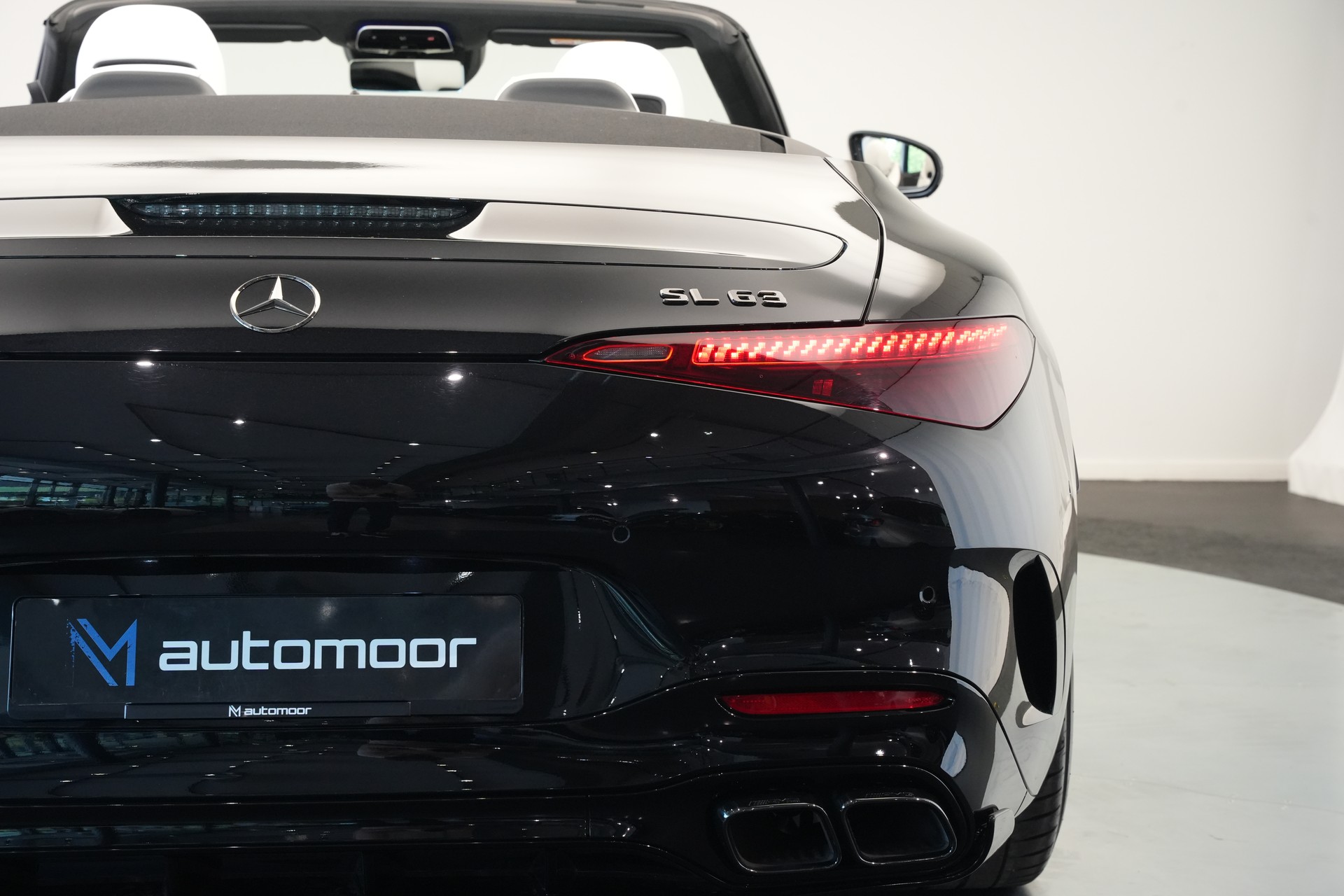 MERCEDES-BENZ AMG SL 63 4M Executive Edition Speedshift MCT-image-46