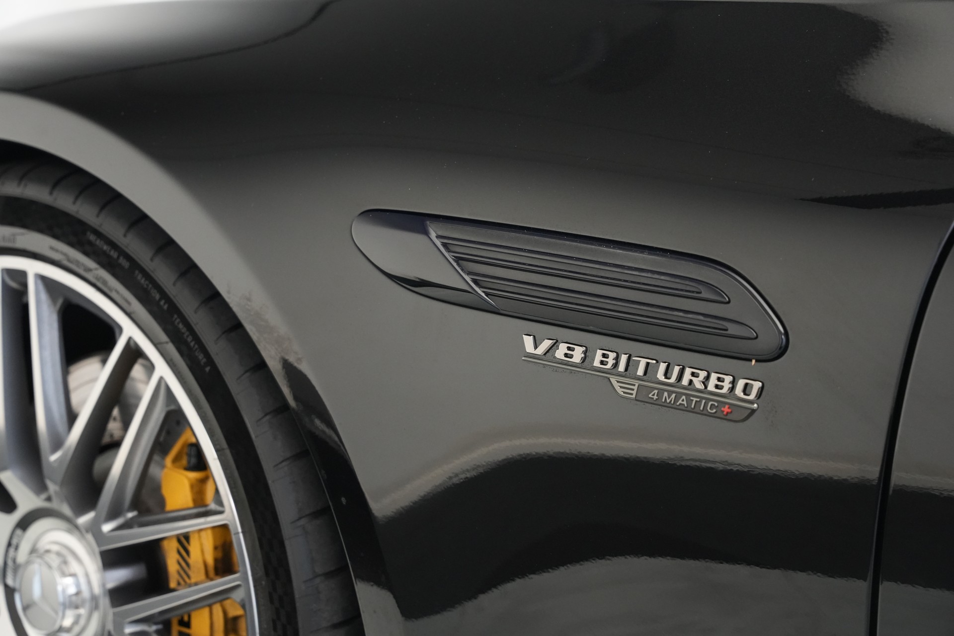 MERCEDES-BENZ AMG SL 63 4M Executive Edition Speedshift MCT-image-17