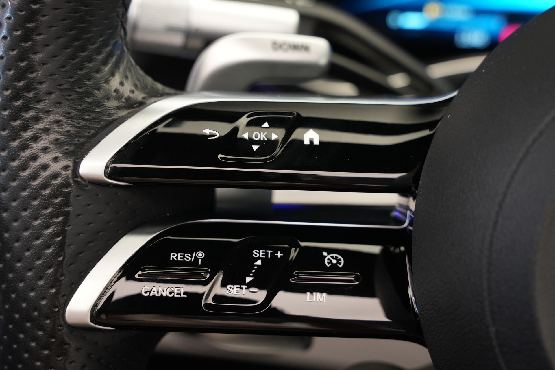 MERCEDES-BENZ AMG SL 63 4M Executive Edition Speedshift MCT-image-29
