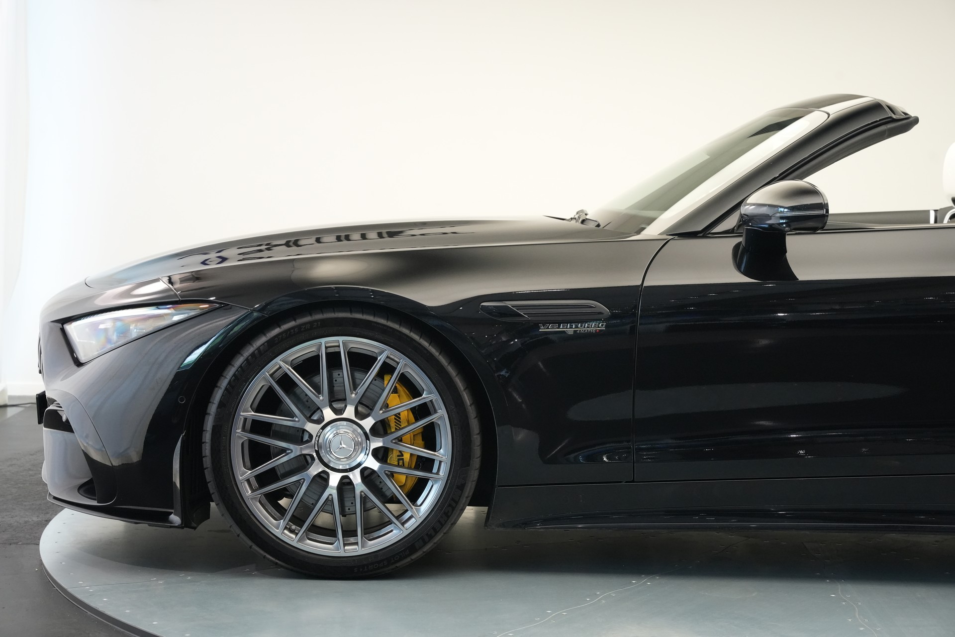 MERCEDES-BENZ AMG SL 63 4M Executive Edition Speedshift MCT-image-51