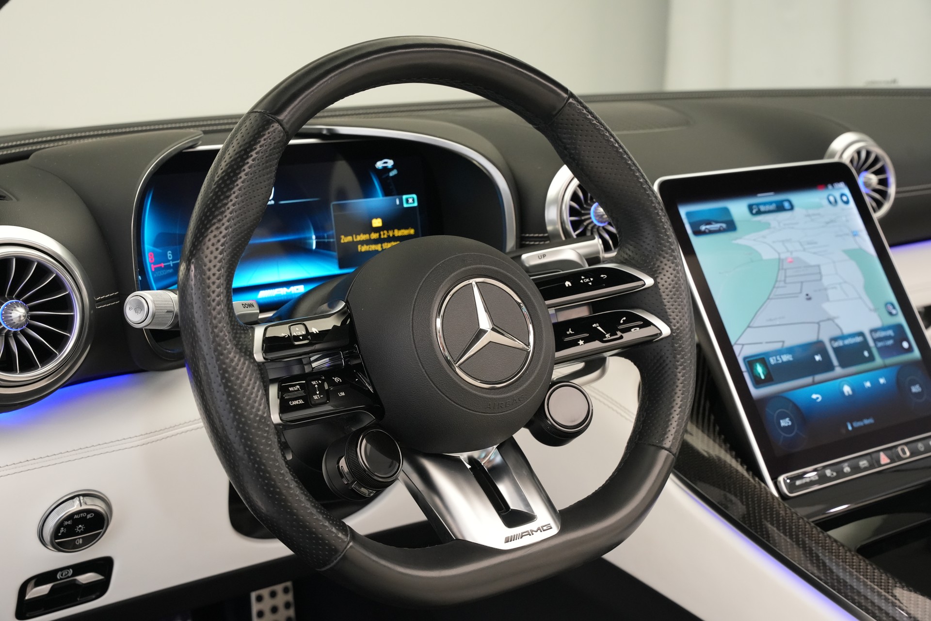MERCEDES-BENZ AMG SL 63 4M Executive Edition Speedshift MCT-image-27