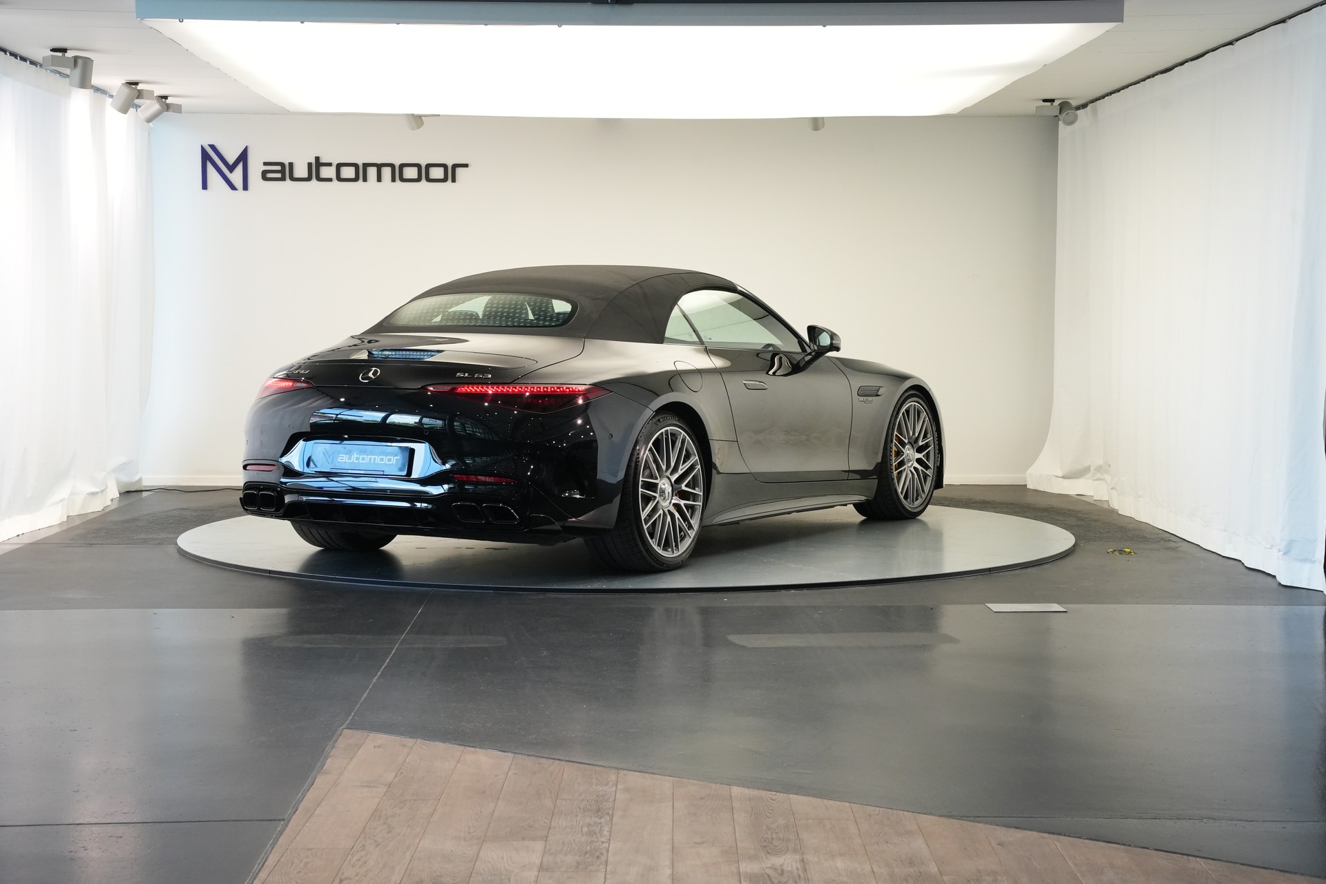 MERCEDES-BENZ AMG SL 63 4M Executive Edition Speedshift MCT-image-13