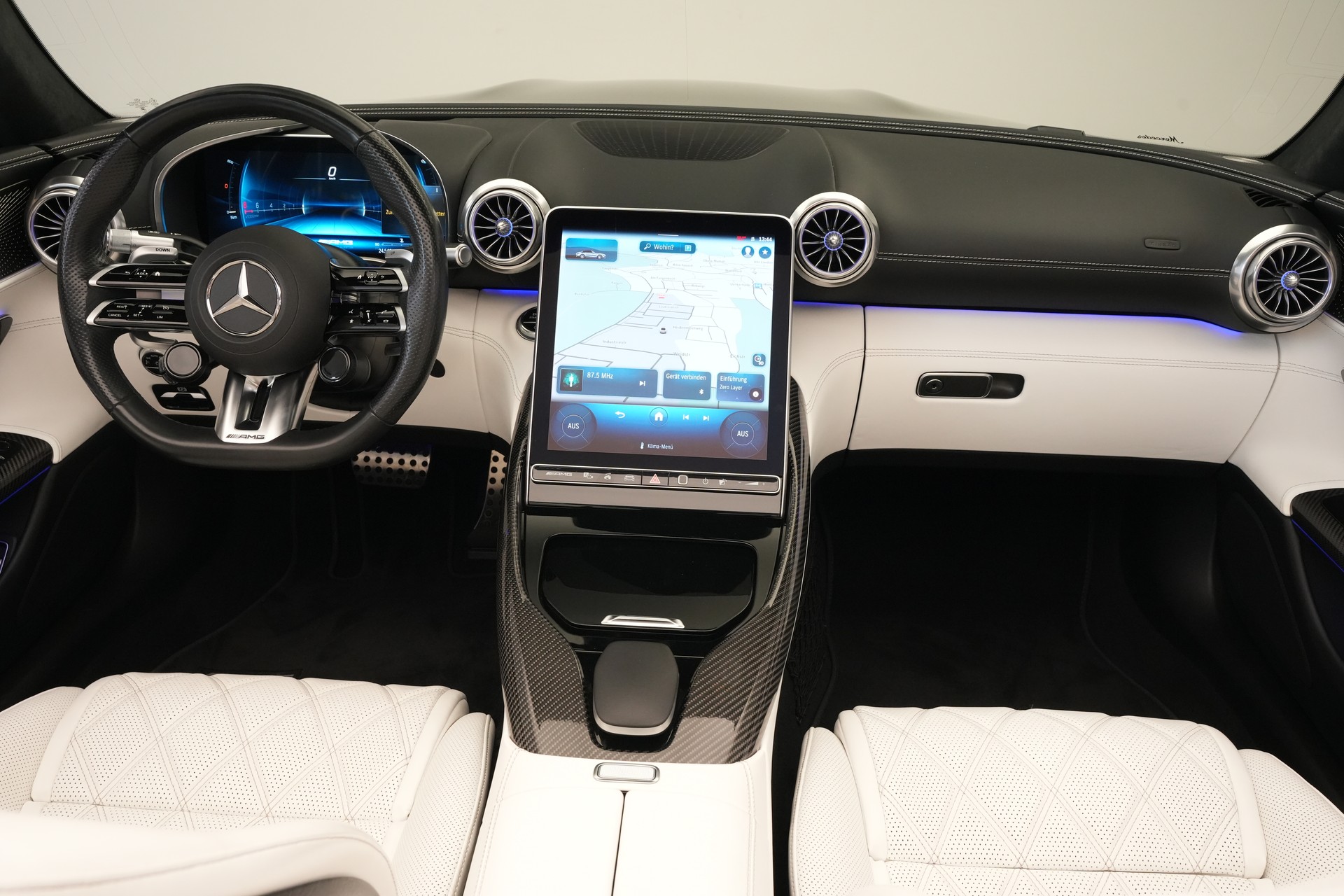 MERCEDES-BENZ AMG SL 63 4M Executive Edition Speedshift MCT-image-18