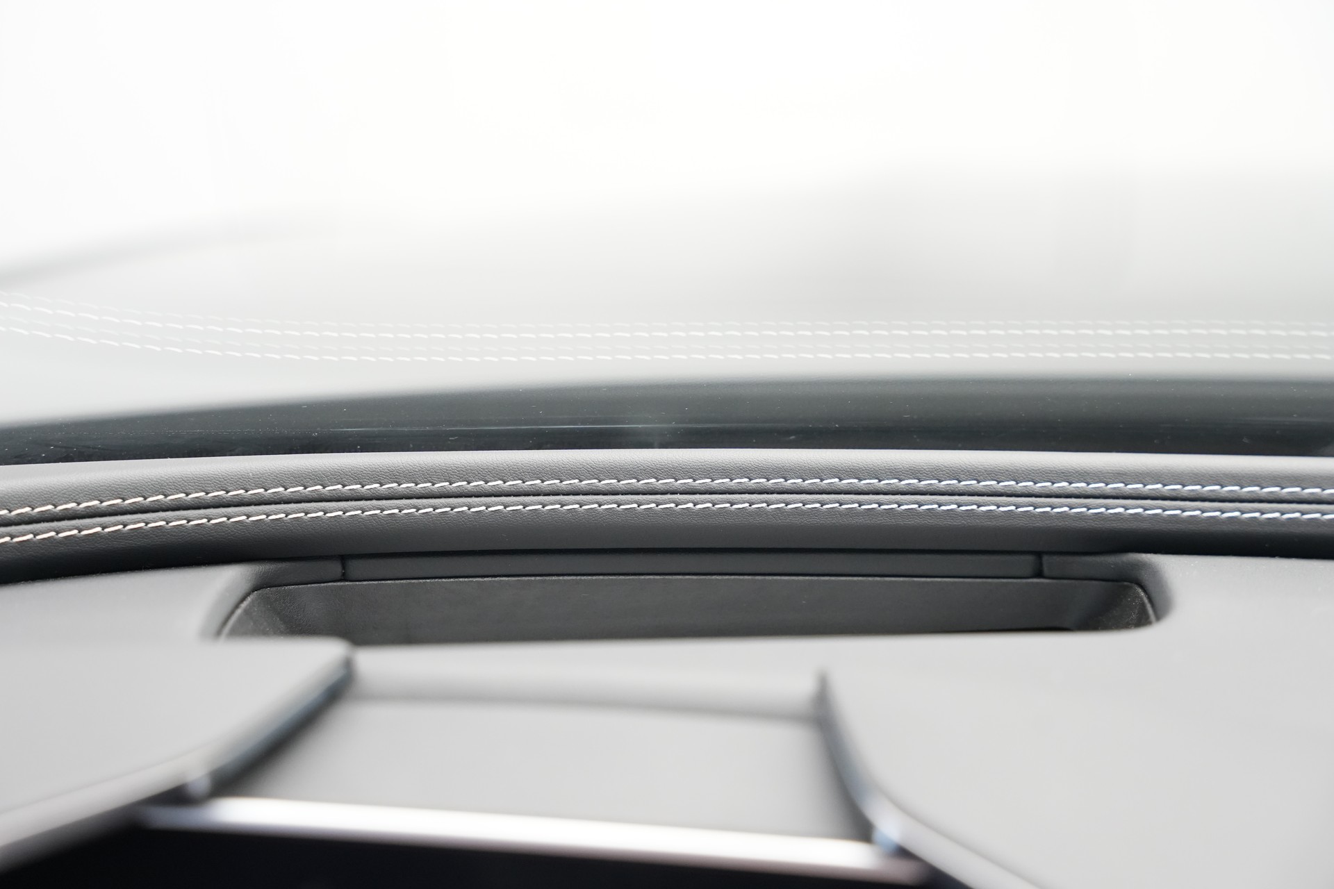 MERCEDES-BENZ AMG SL 63 4M Executive Edition Speedshift MCT-image-35