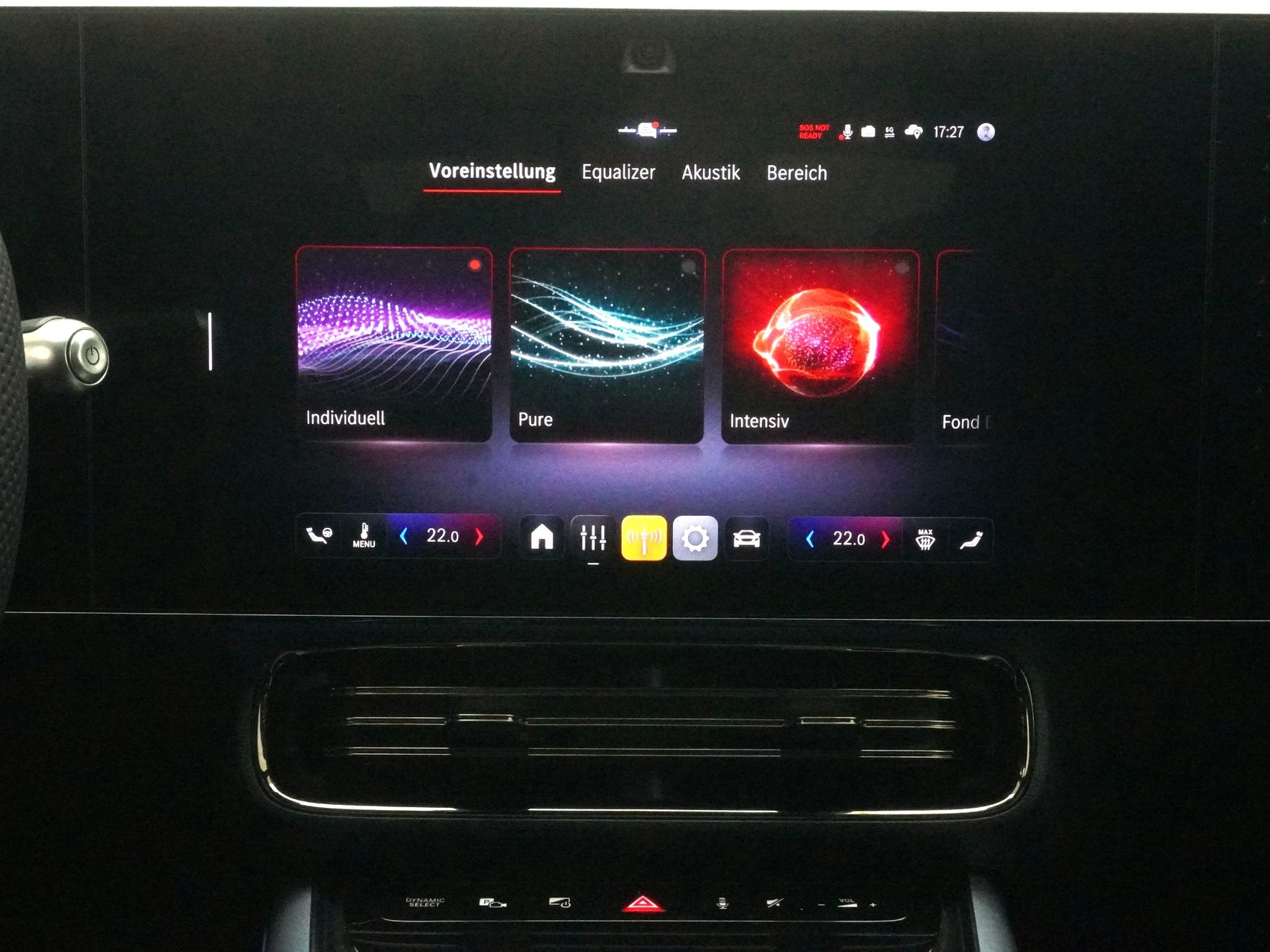 MERCEDES-BENZ CLA-Klasse 250+ AMG Line-image-19