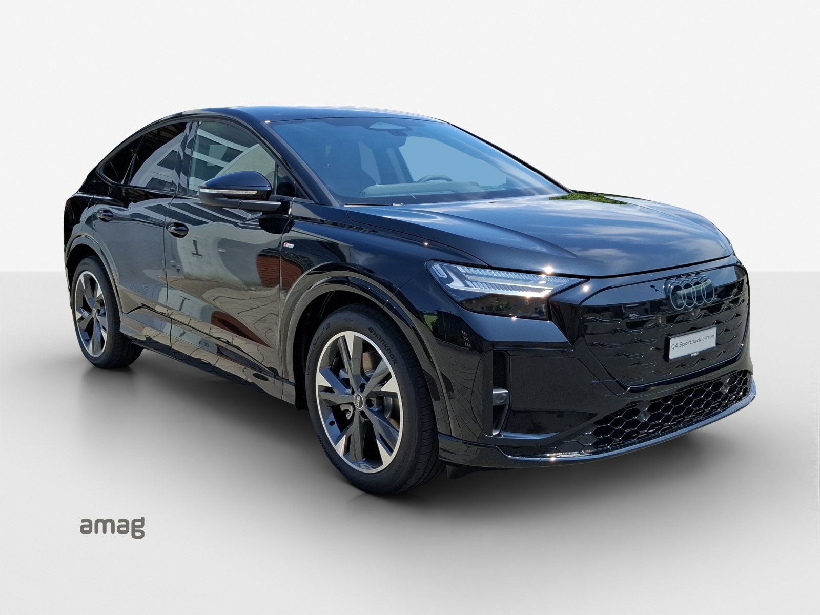 AUDI Q4 Sportback e-tron quattro performance Swiss Ski-image-5
