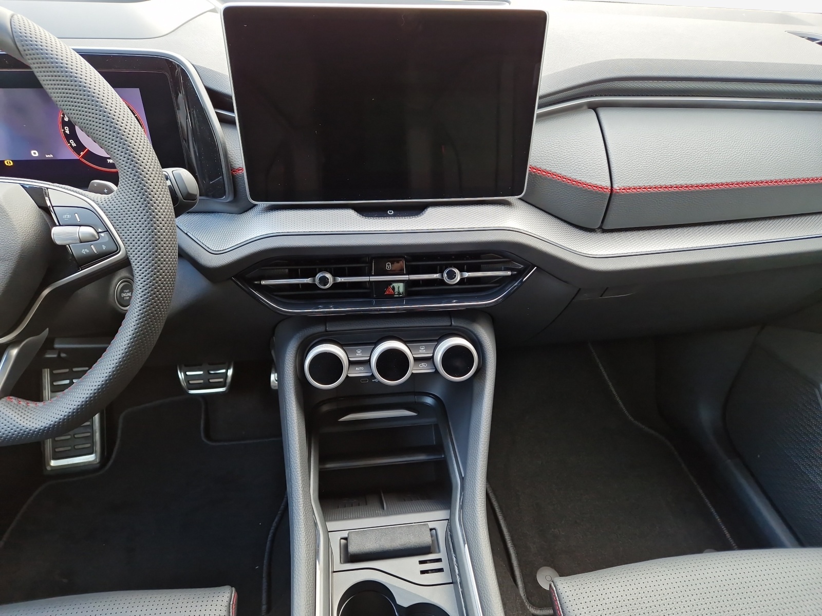 SKODA Kodiaq 2.0 TSI RS 4x4-image-4