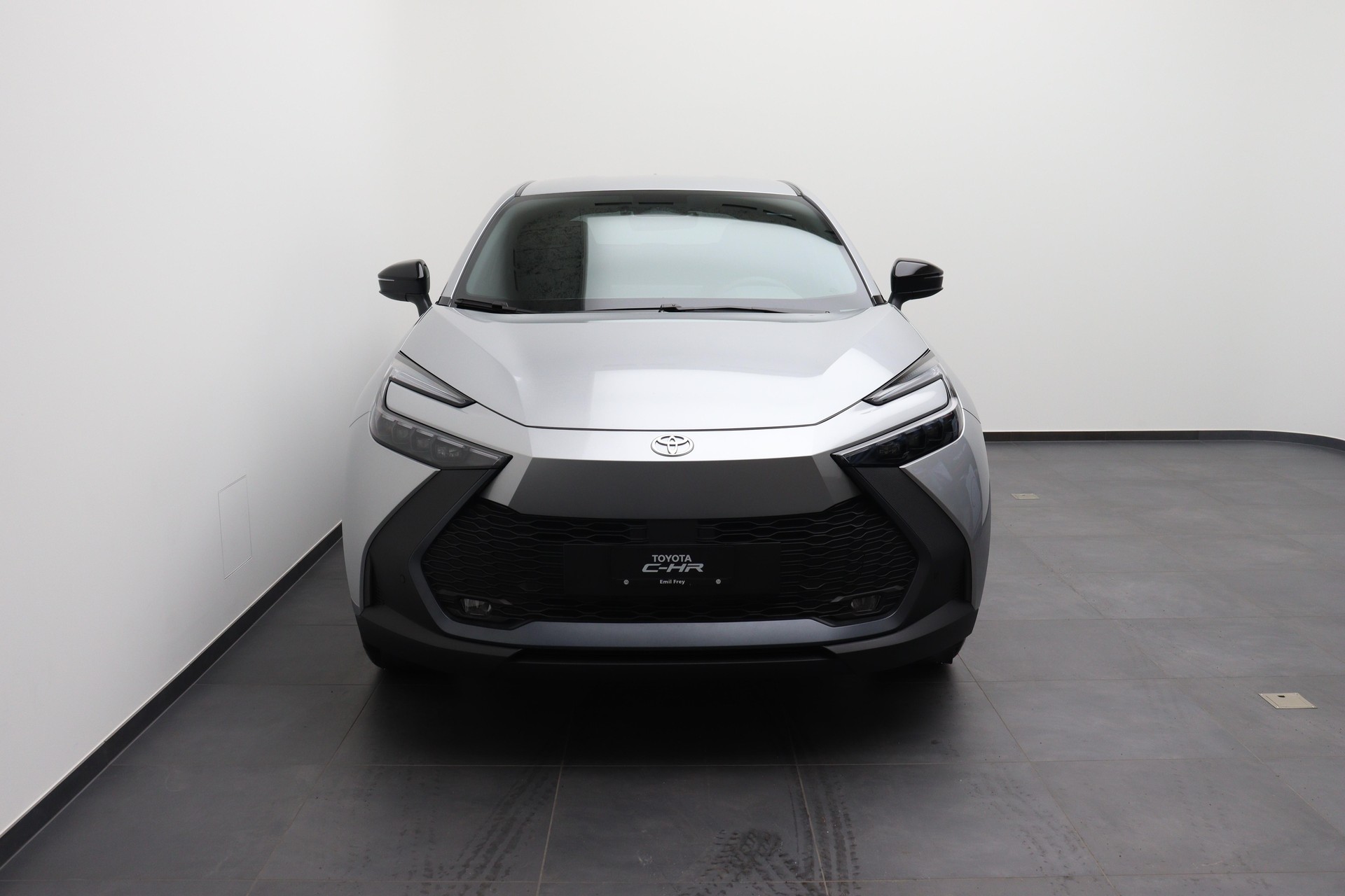 TOYOTA C-HR 1.8 HEV Swiss Edition-image-1