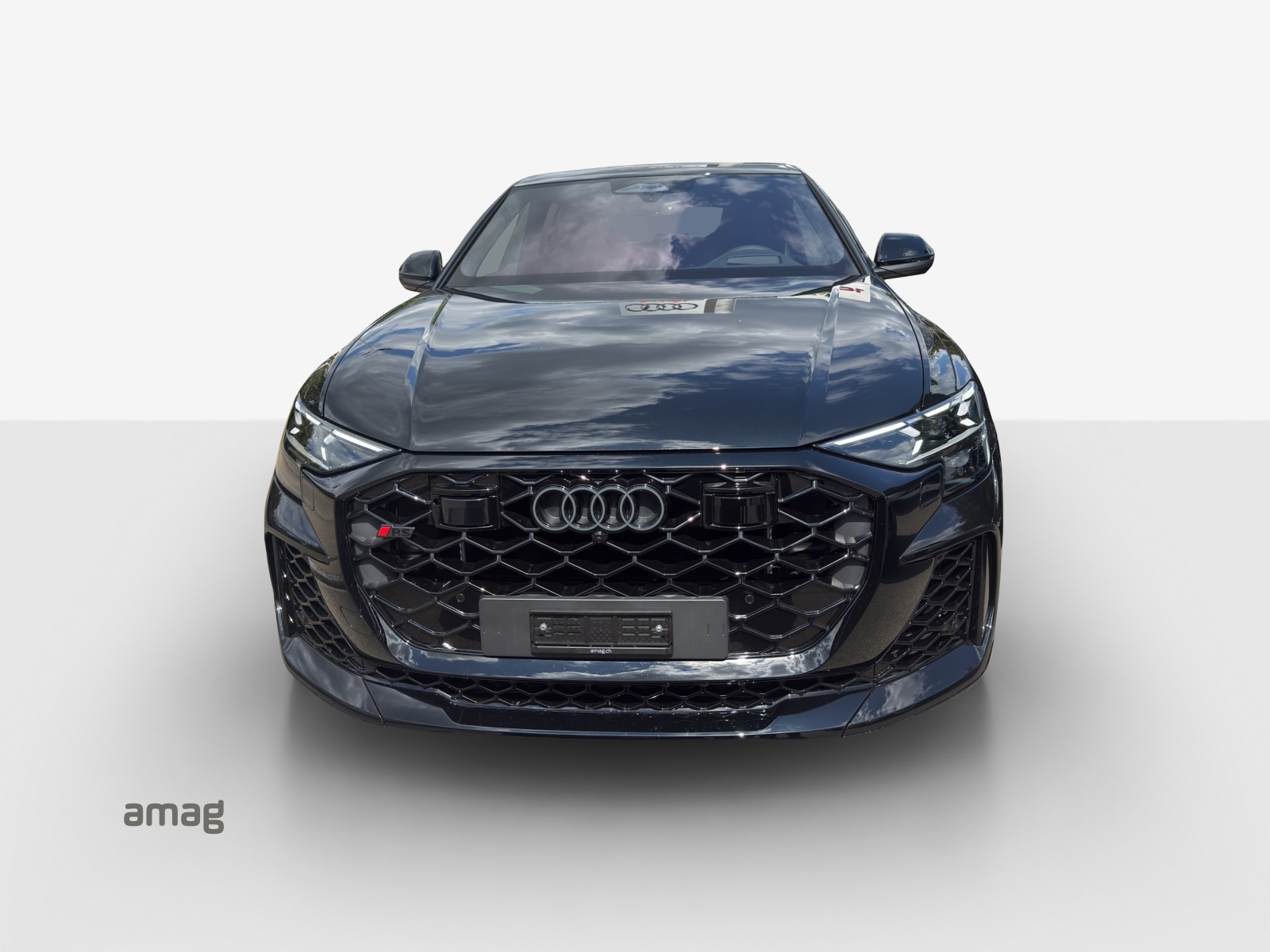 AUDI RSQ8 performance quattro-image-6