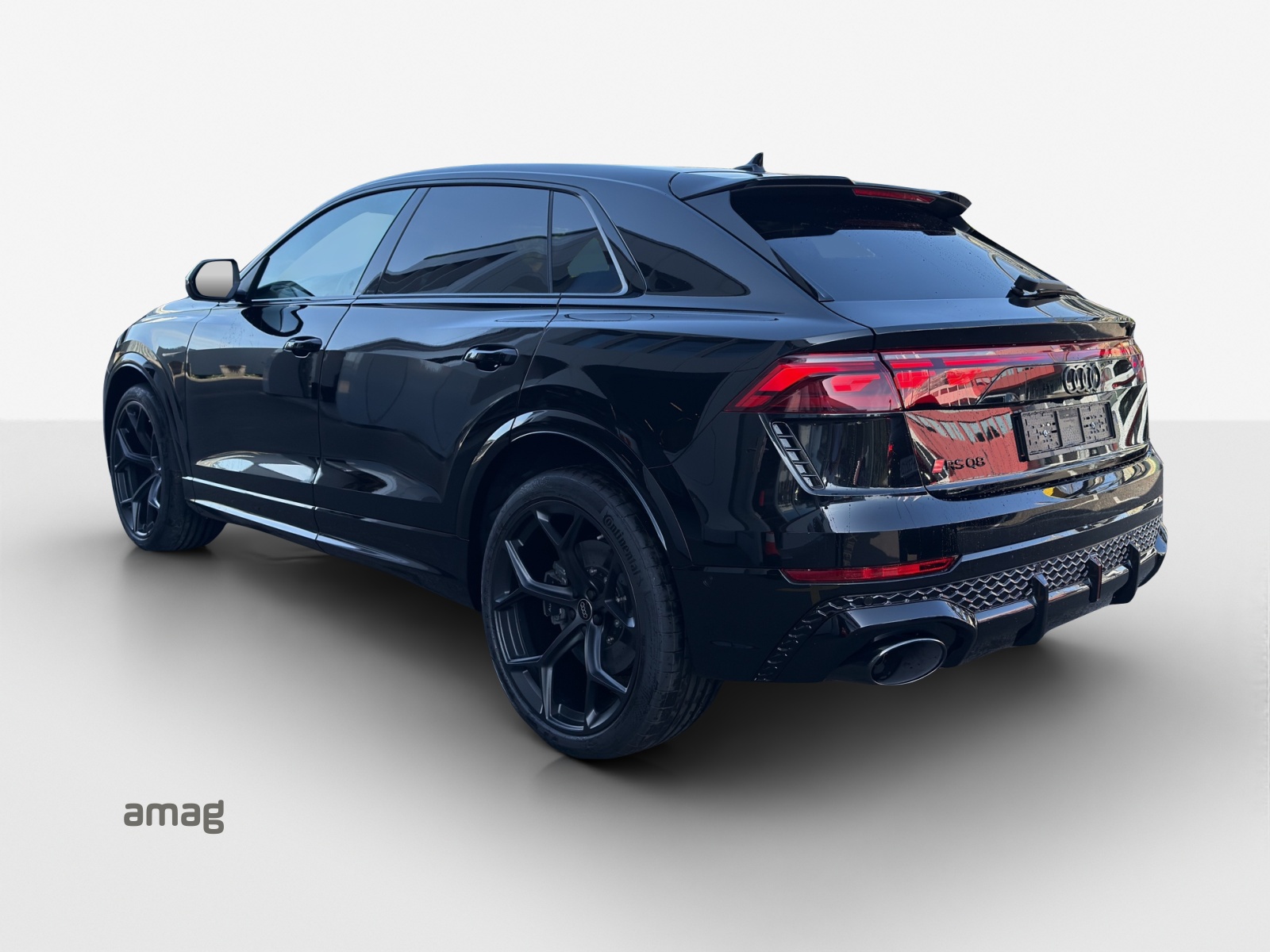 AUDI RSQ8 performance quattro-showroom-element-2