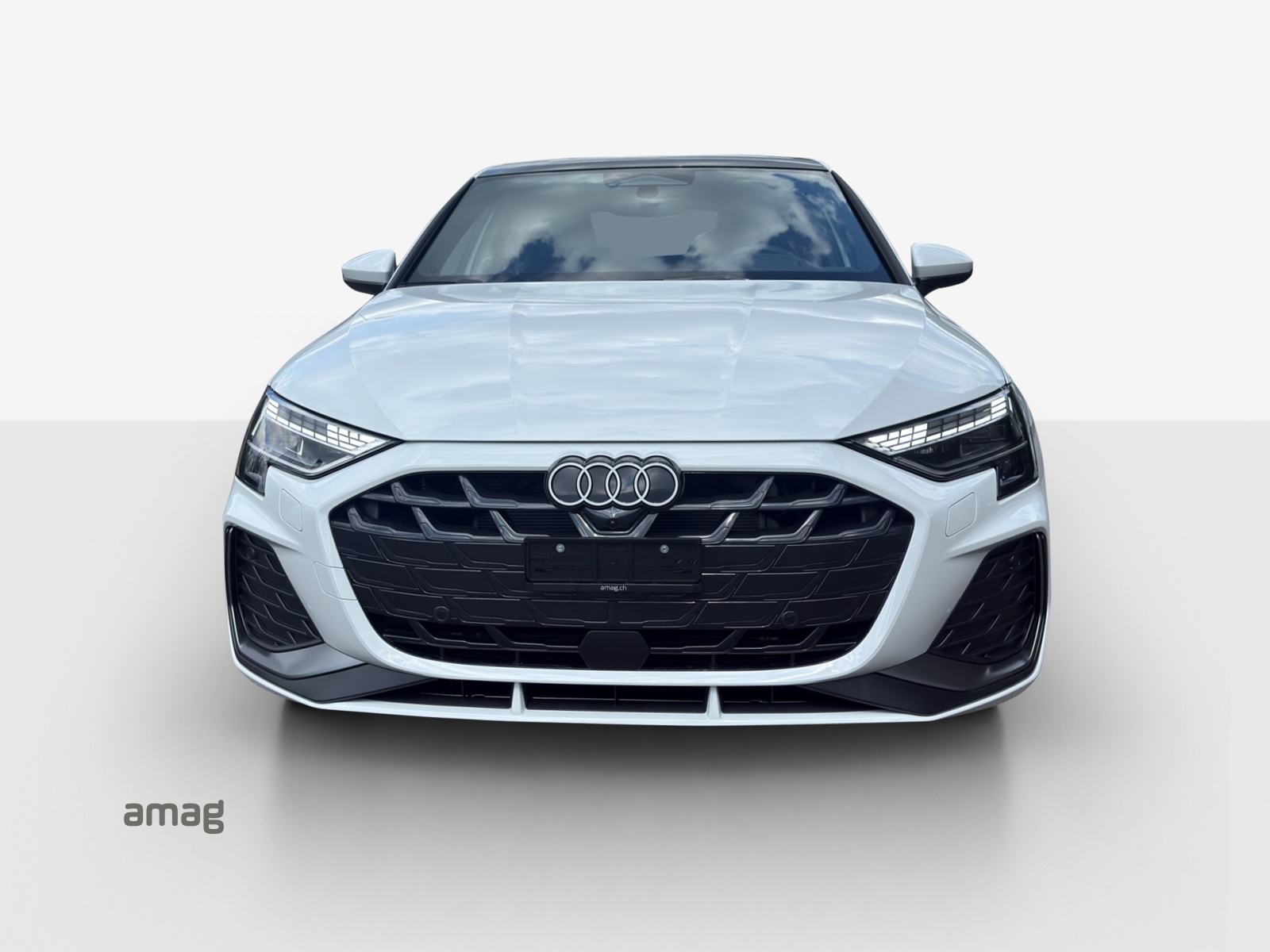 AUDI A3 Sportback TFSI 150 kW quattro S line S tronic-image-6