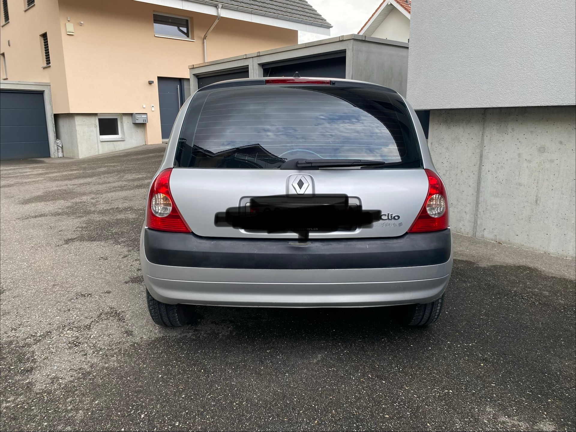 RENAULT 1.2 Storia-image-1