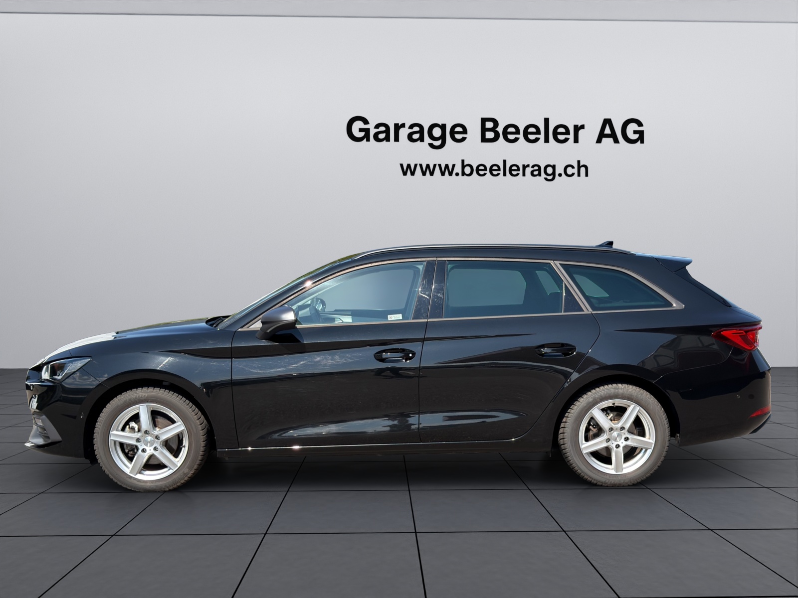 SEAT Leon 1.5 eTSI 150 FR DSG-image-7