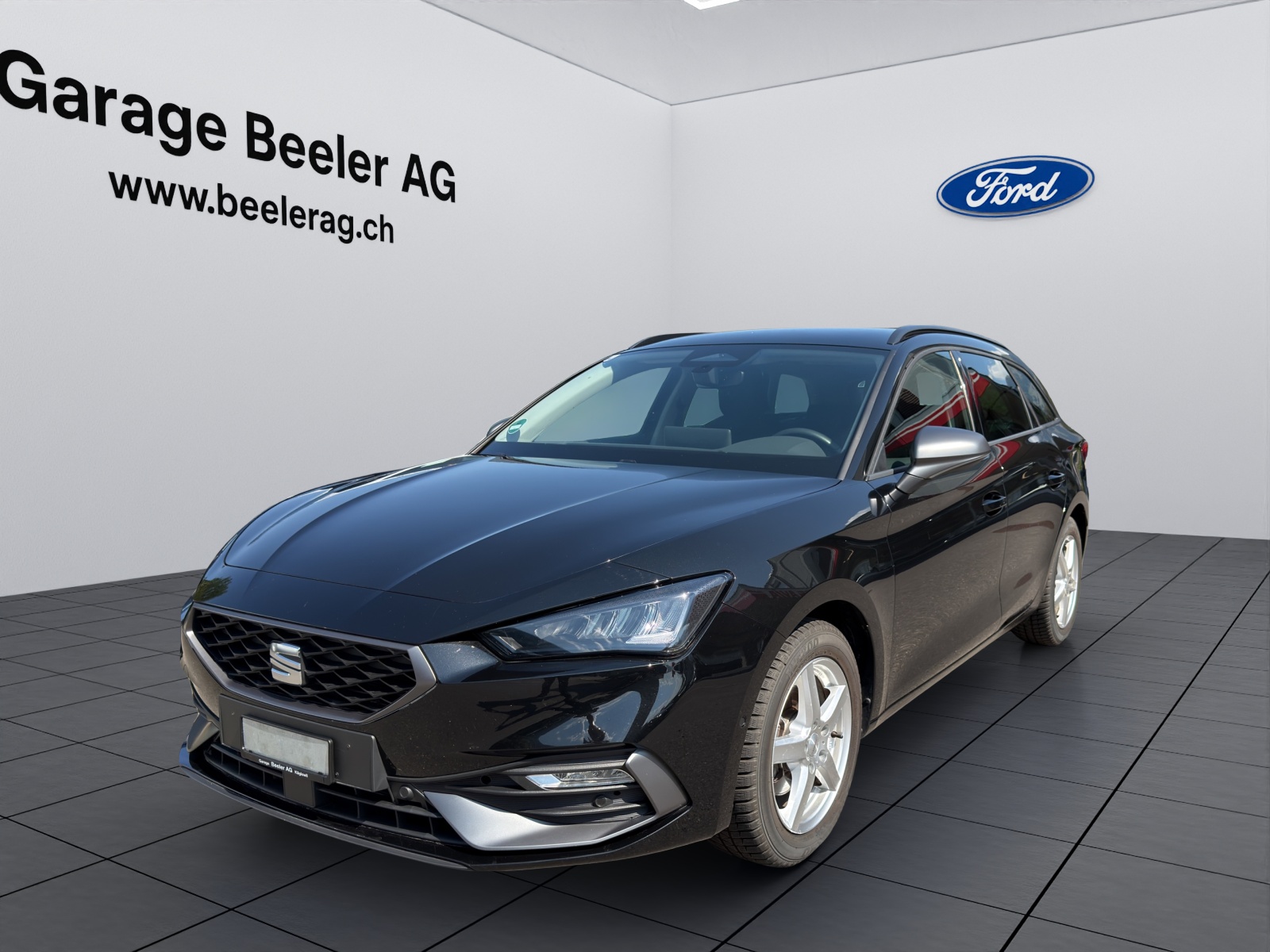 SEAT Leon 1.5 eTSI 150 FR DSG-image-0
