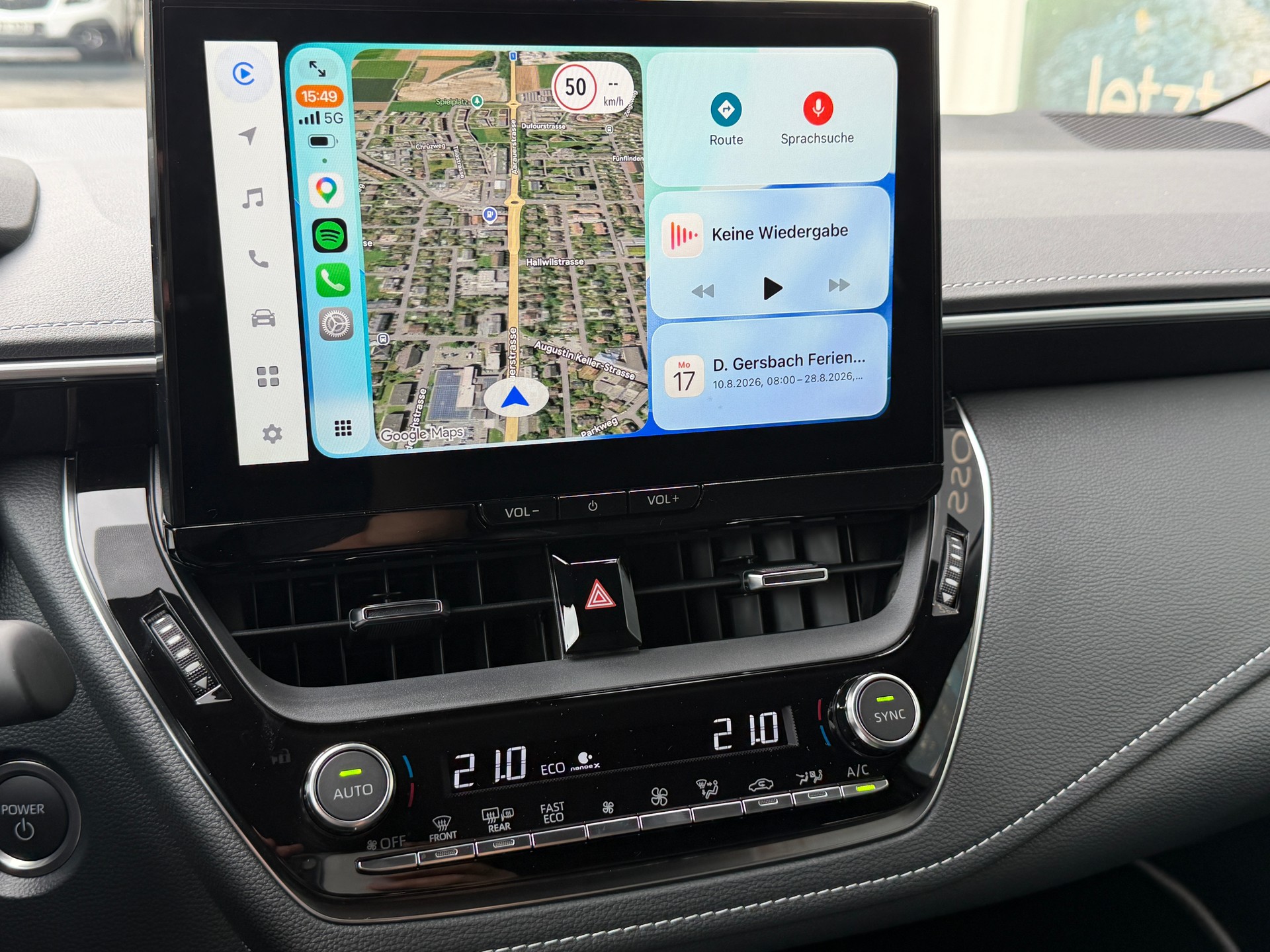 TOYOTA Corolla Touring Sports 2.0 HSD Premium e-CVT-image-14