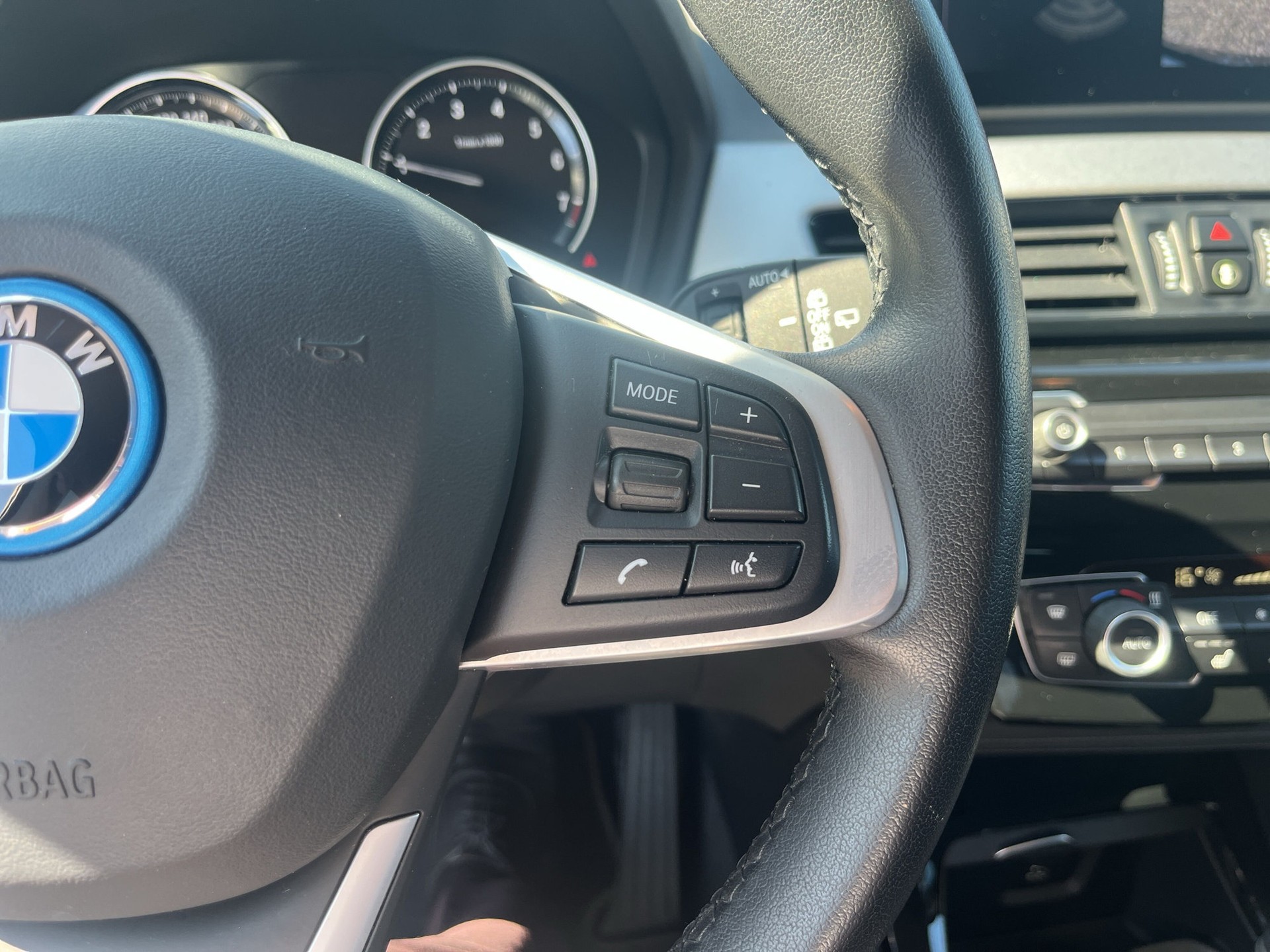 BMW X2 xDrive 25e Steptronic-image-15