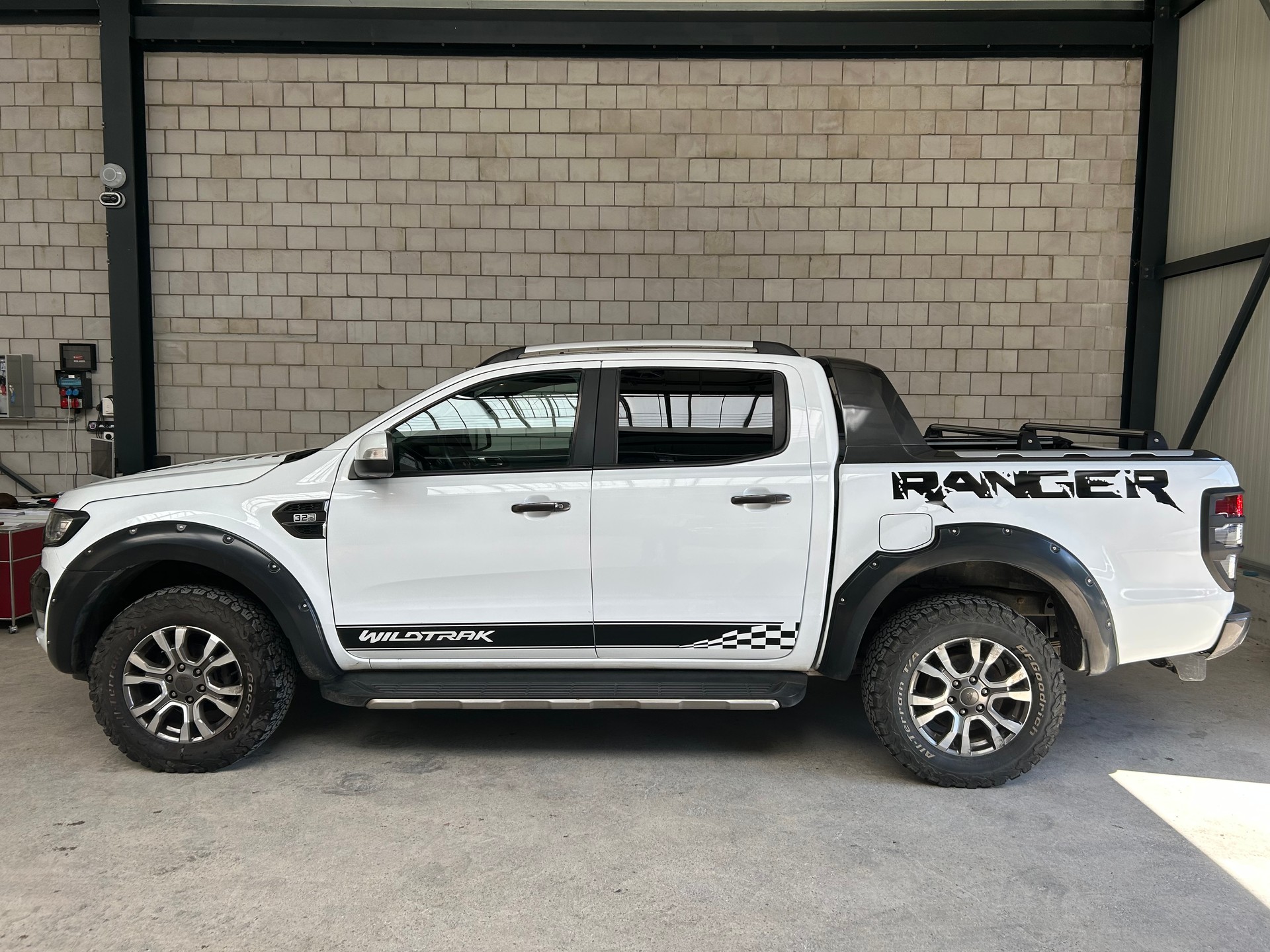 FORD Ranger Wildtrak 3.2 TDCi 4x4 A