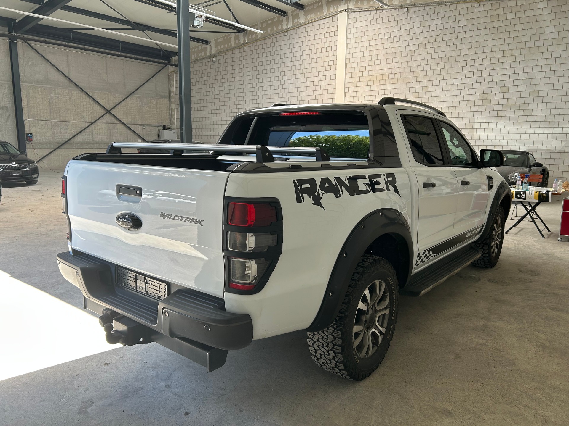 FORD Ranger Wildtrak 3.2 TDCi 4x4 A-image-3