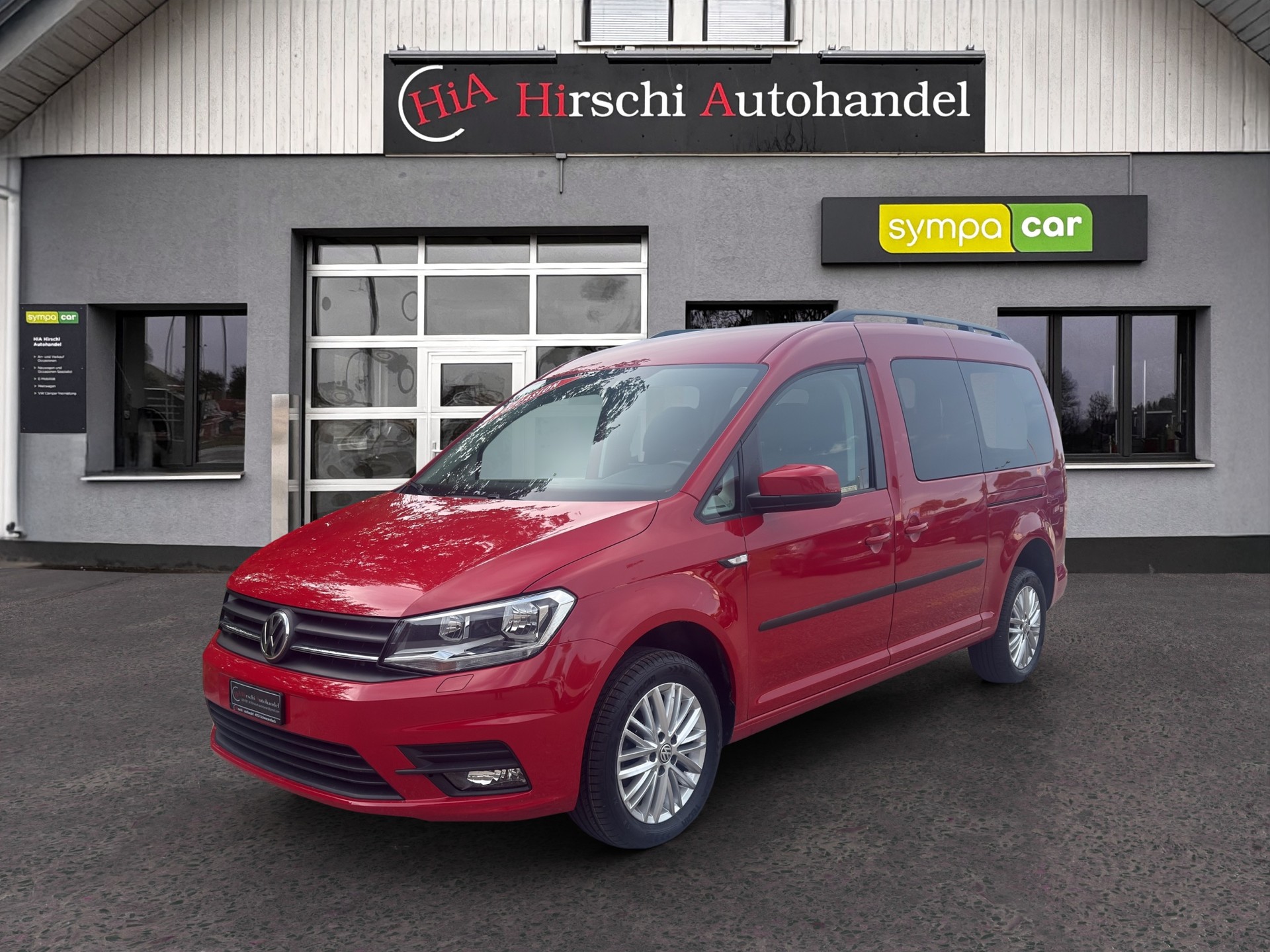 VW Caddy Maxi 2.0 TDI Family 4Motion-image-0