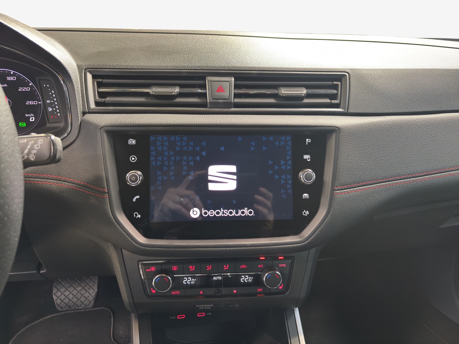 SEAT Arona 1.0 TSI Eco FR DSG-image-10