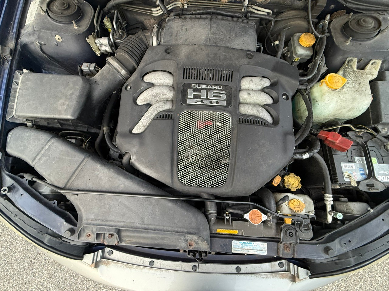 SUBARU Outback H6 3.0 Silver Esprit-image-13