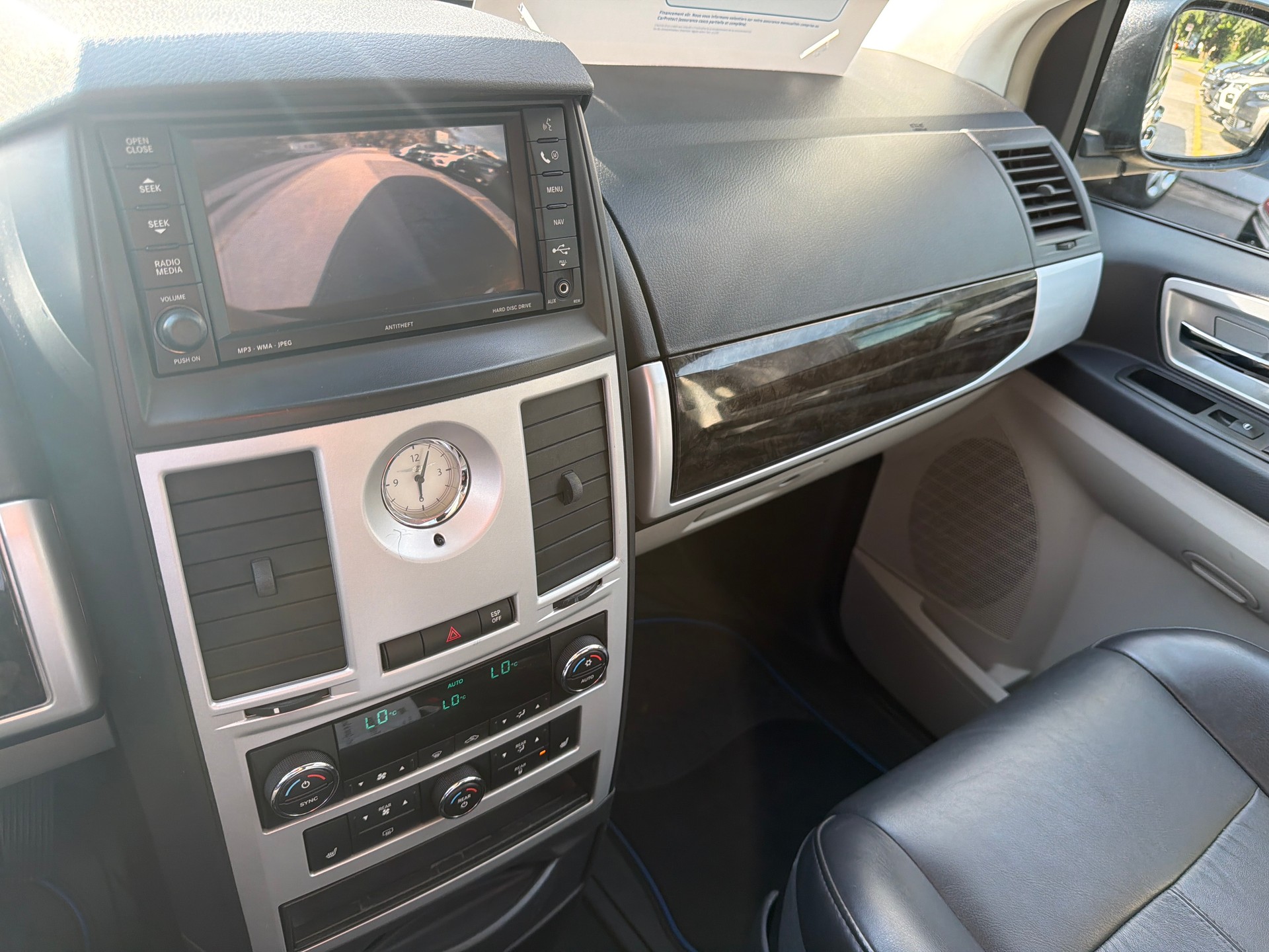 CHRYSLER Grand Voyager 3.8 Limited Automatic-image-20