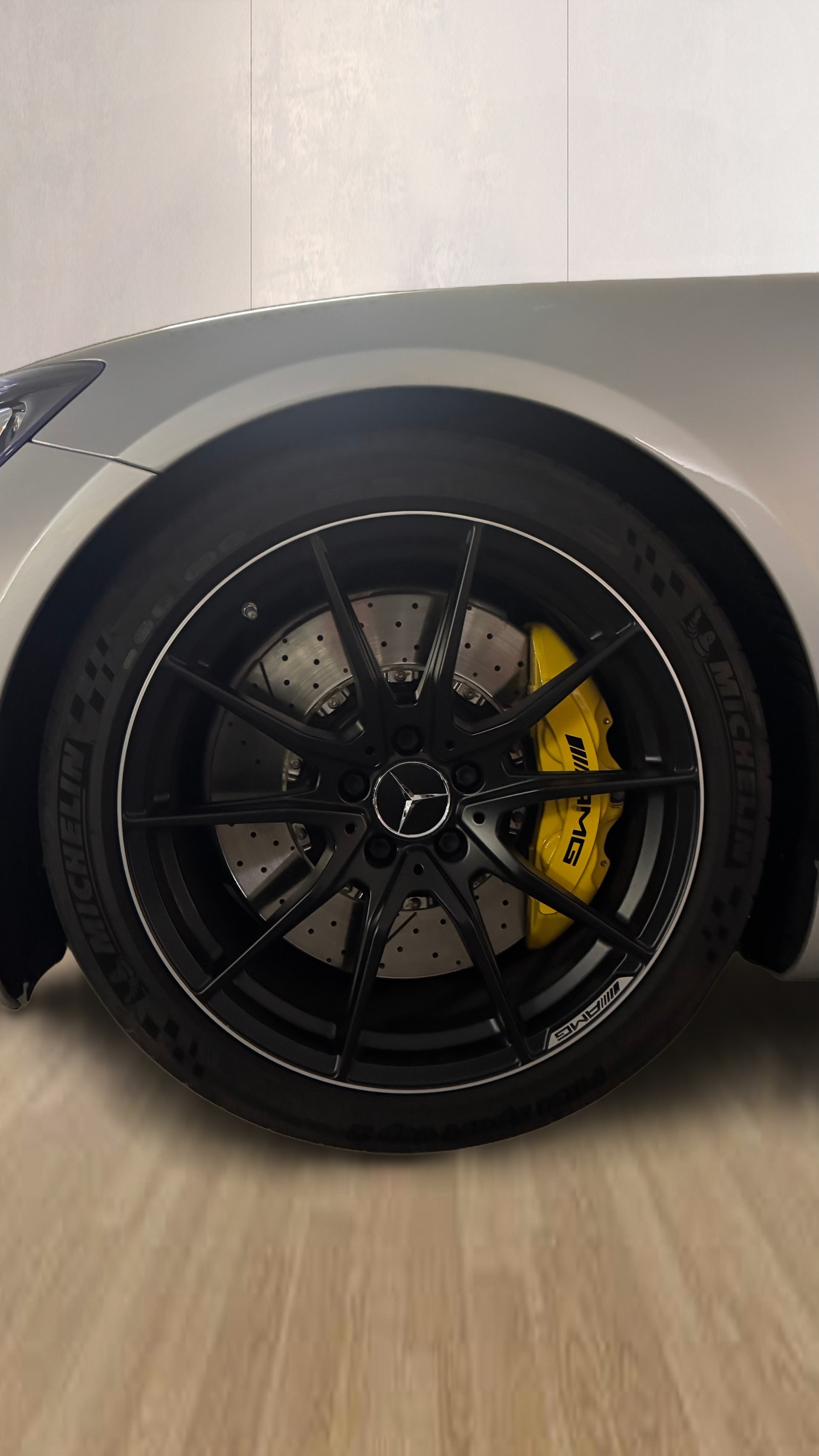 MERCEDES-BENZ AMG GT R Speedshift DCT-image-8