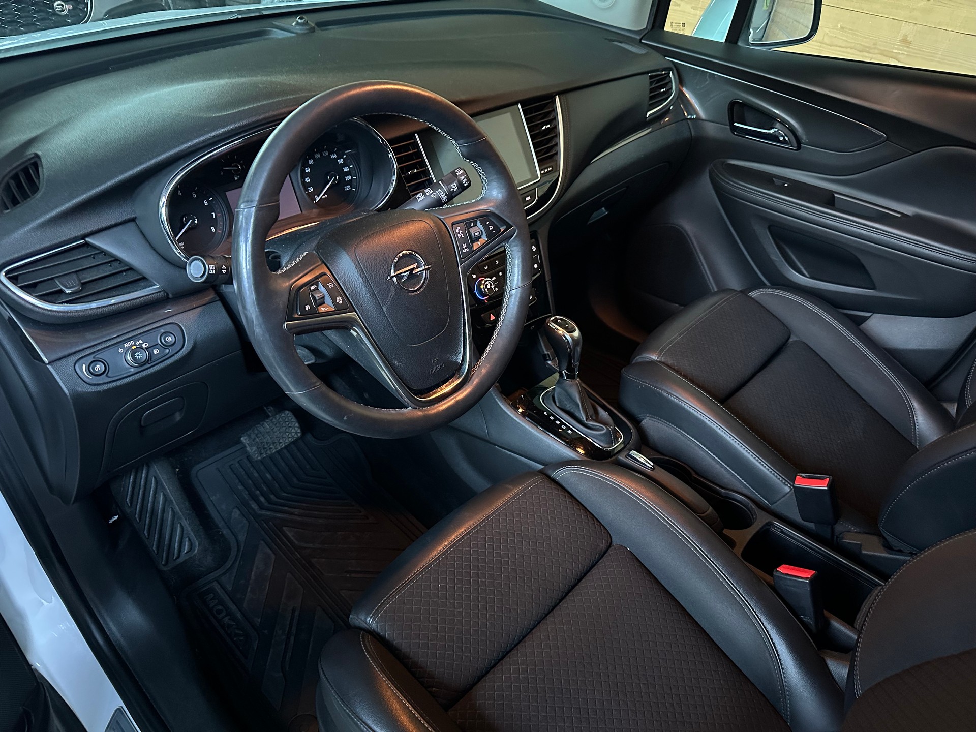 OPEL Mokka X 1.4i 16V Turbo Excellence 4WD Automatik-image-2
