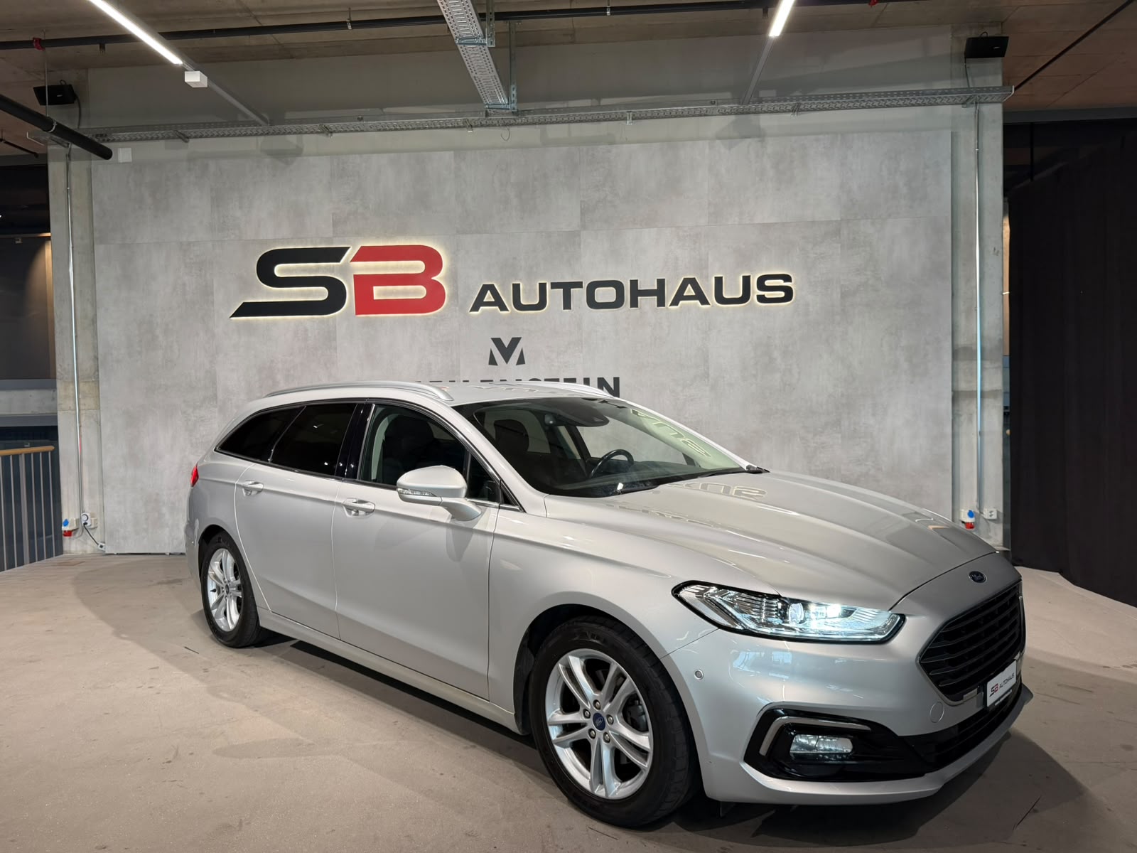 FORD Mondeo 2.0 TDCi Titanium Automatik (CH)-image-1