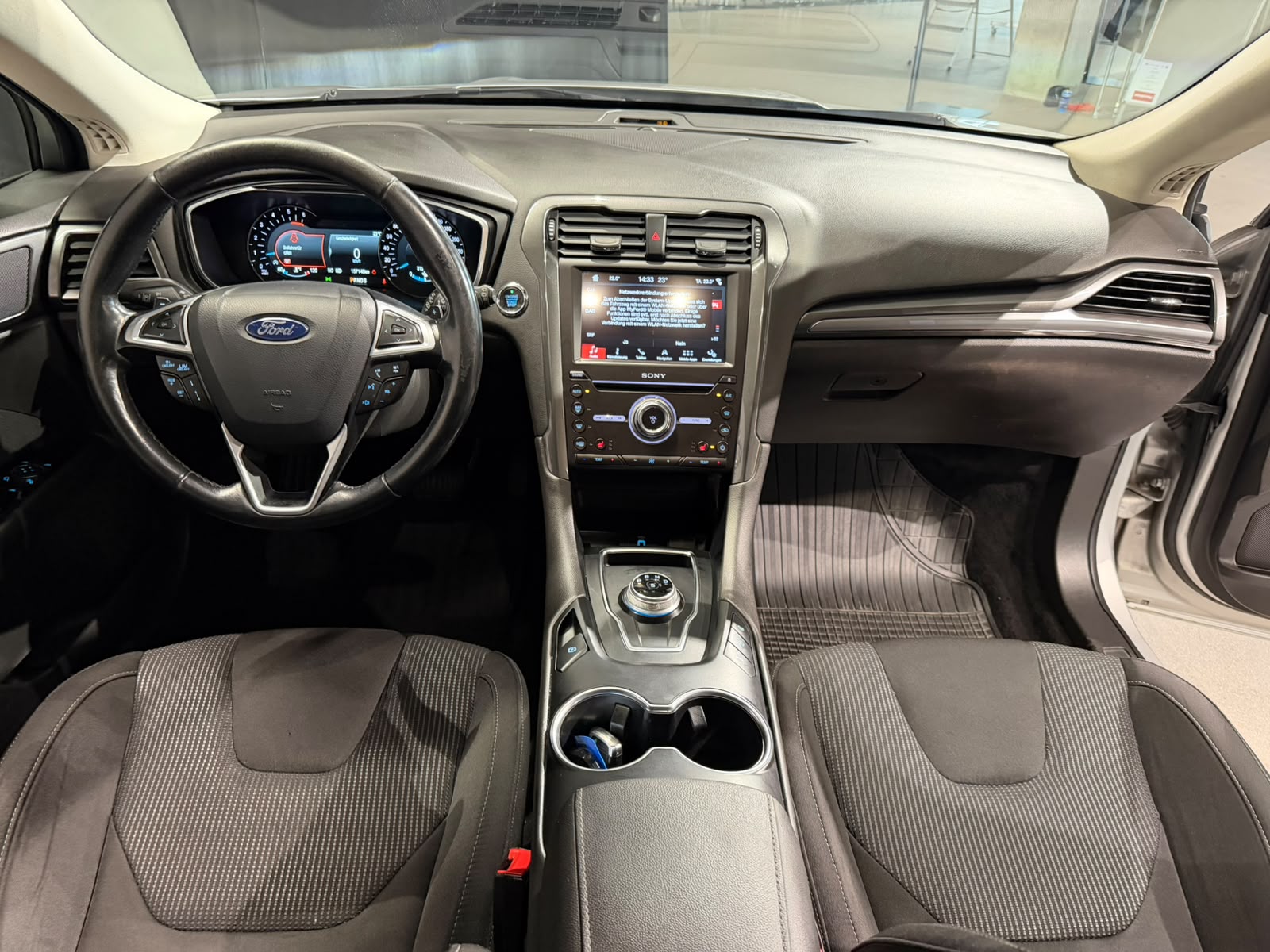 FORD Mondeo 2.0 TDCi Titanium Automatik (CH)-image-14