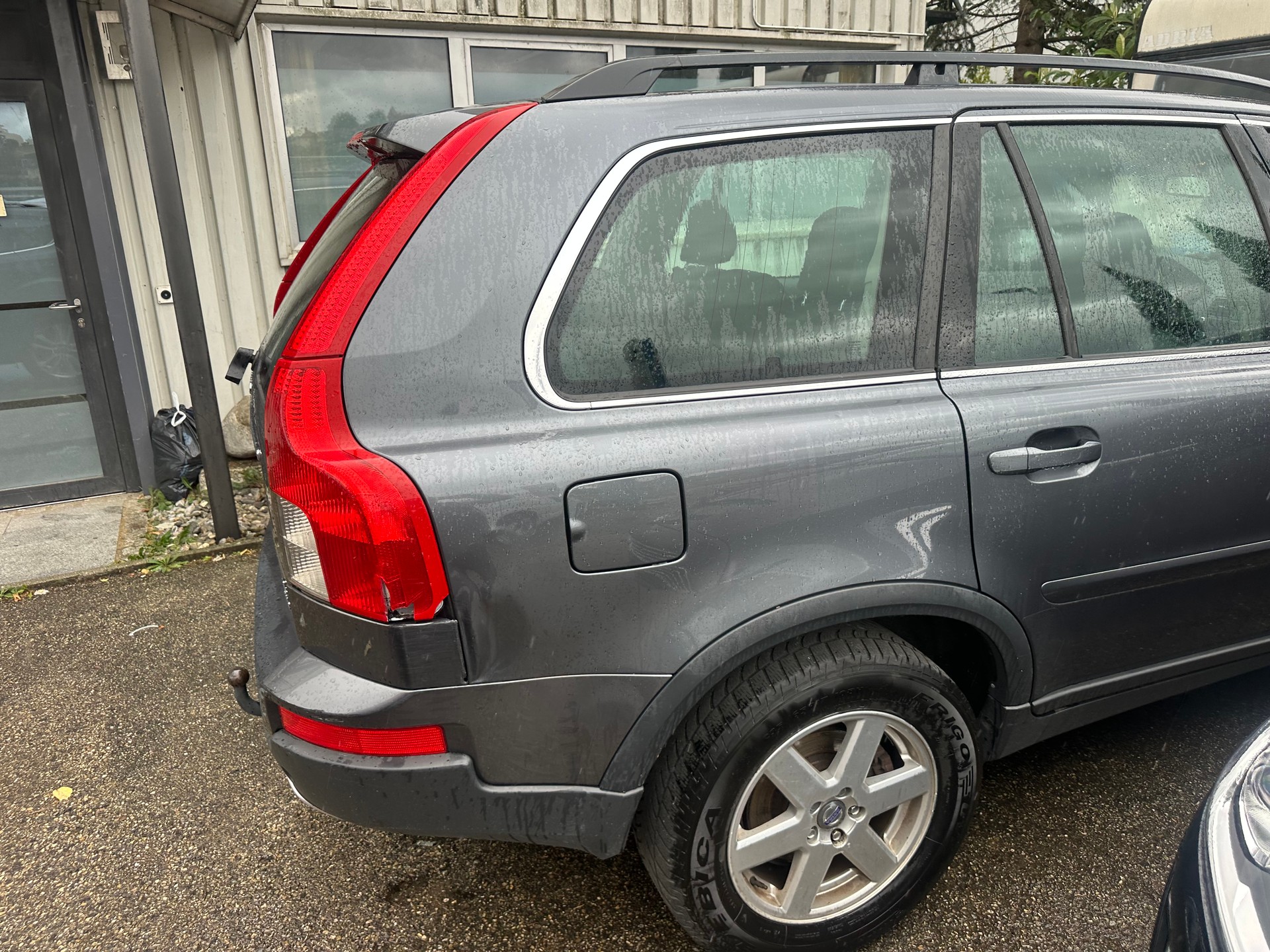 VOLVO XC90 2.4D(D5) AWD Executive Geartronic-image-6