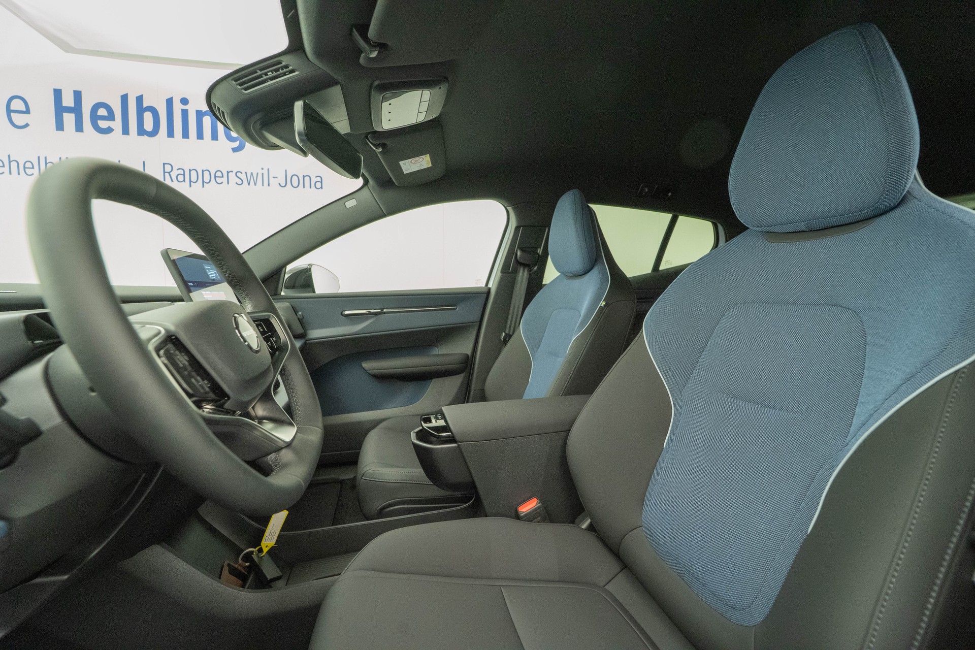 VOLVO EX30 P8 Plus AWD-image-7