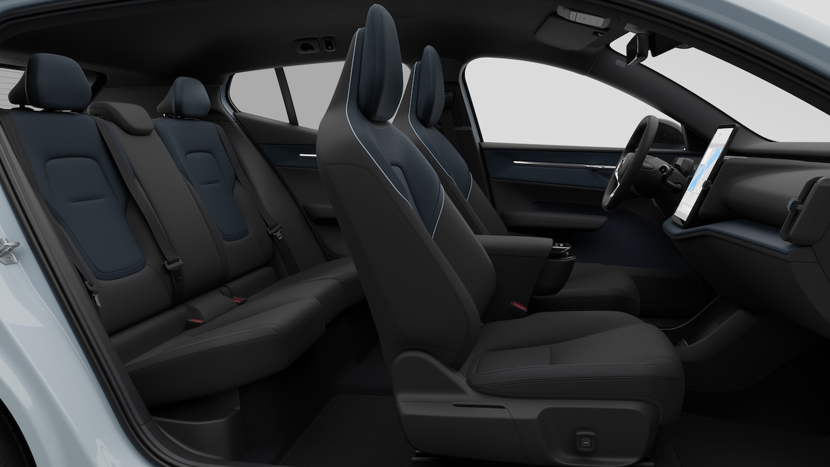 VOLVO EX30 P8 Plus AWD-image-12