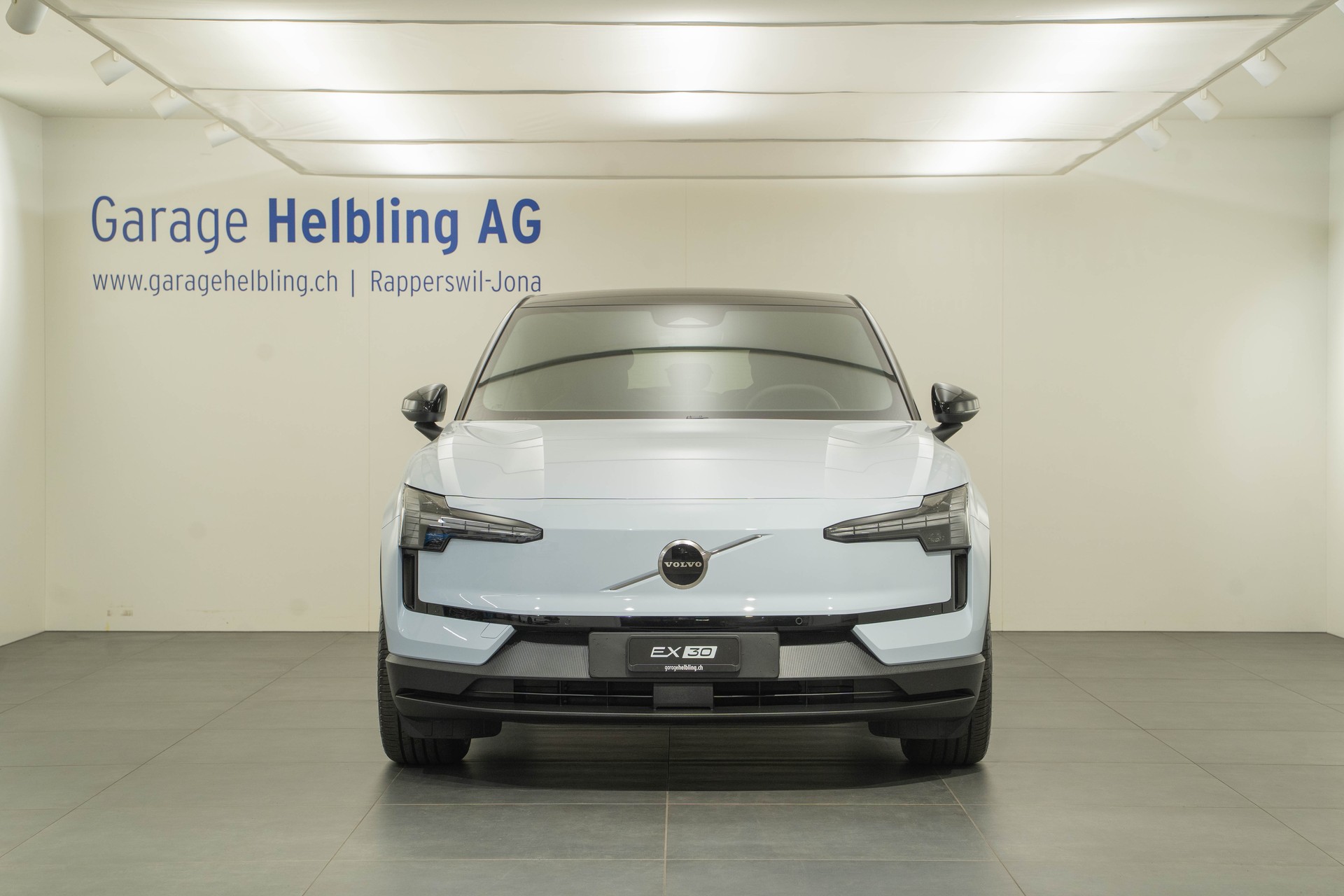 VOLVO EX30 P8 Plus AWD-showroom-element-1