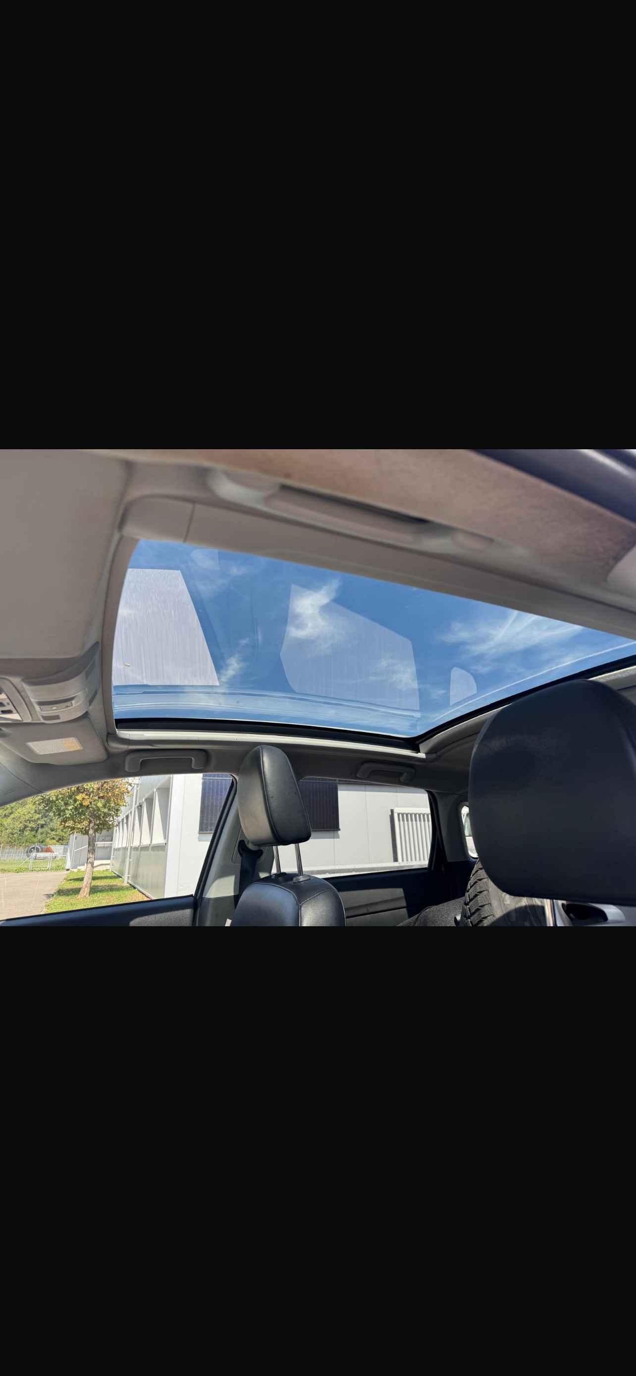 PEUGEOT 4008 1.8 HDi Allure 4WD-image-9