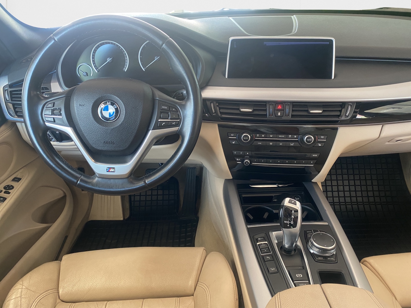 BMW X5 xDrive 30d Steptronic-image-14