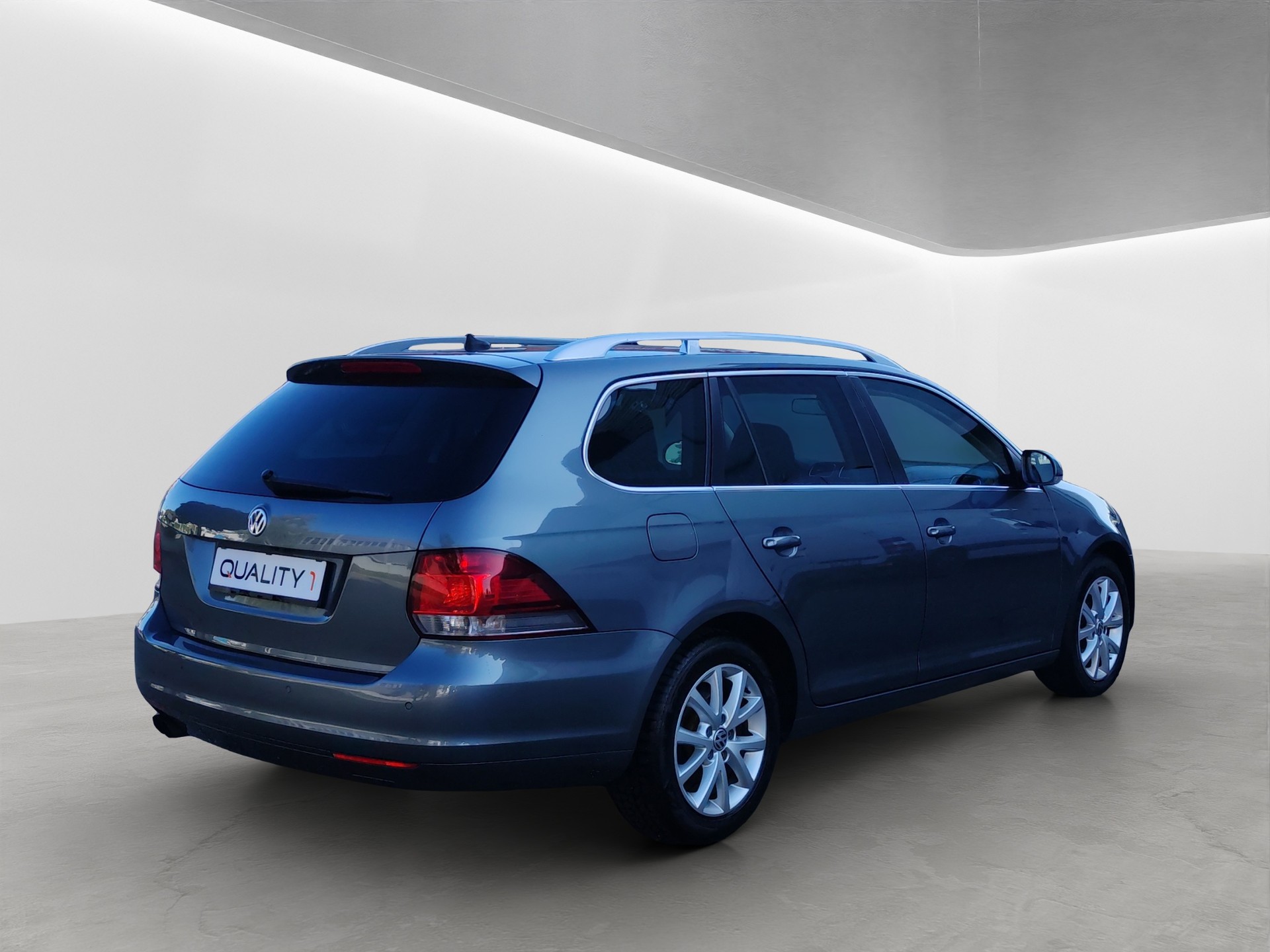 VW Golf Variant 2.0 TDI Highline DSG-image-6