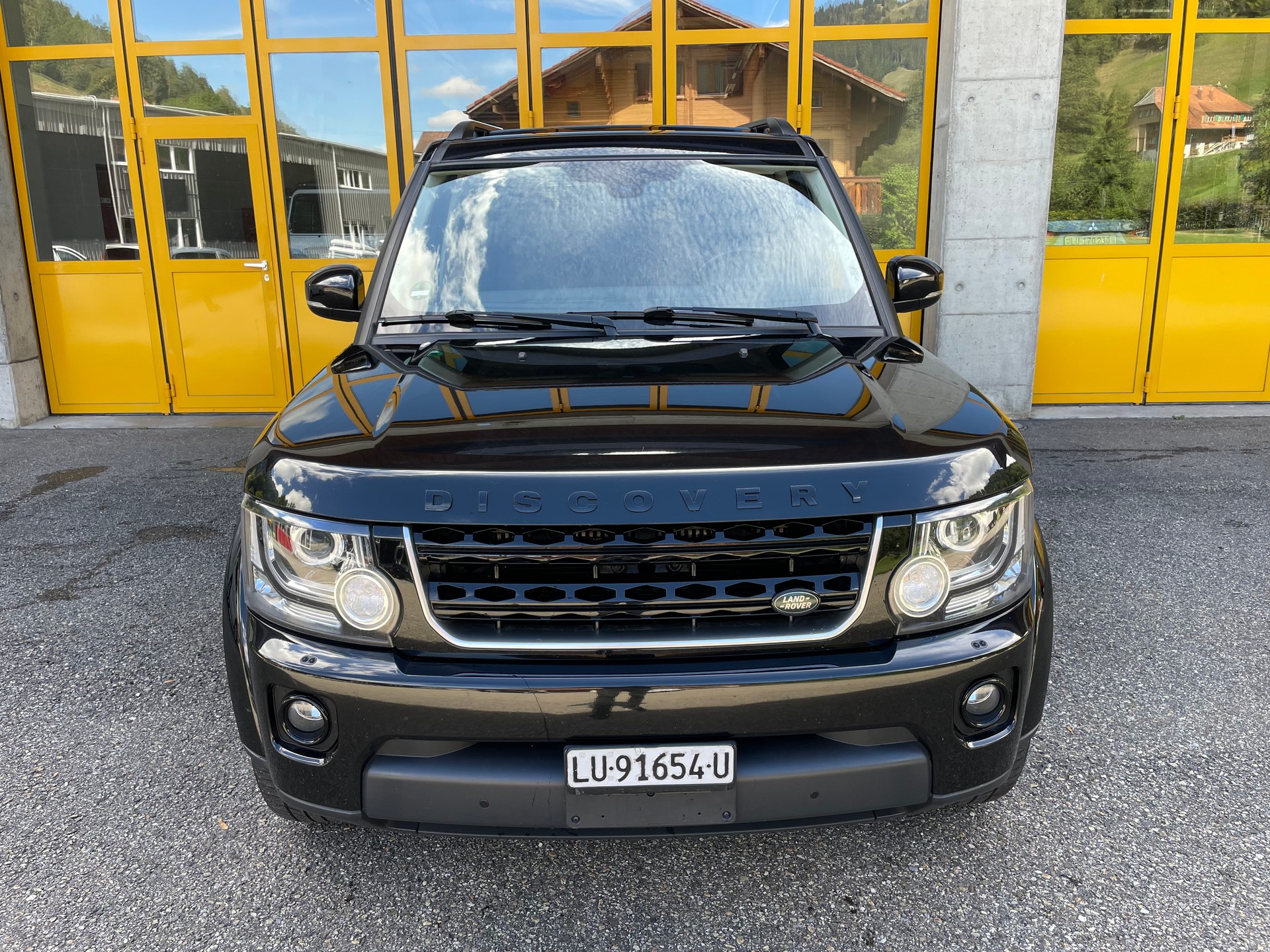 LAND ROVER Discovery 3.0 SDV6 HSE Luxury Automatic-image-7