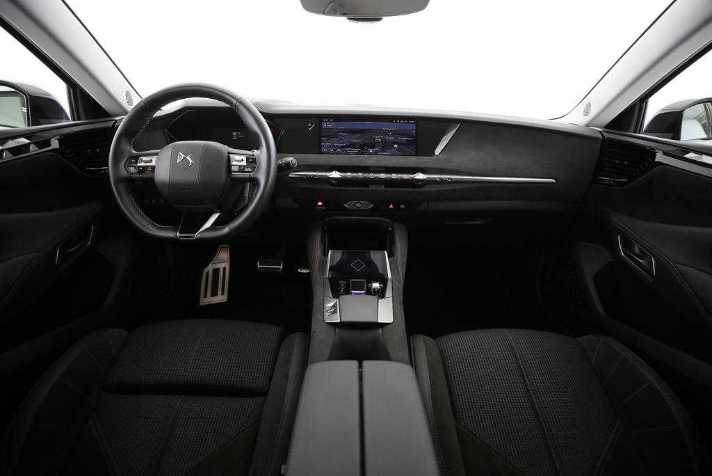 DS AUTOMOBILES 4 1.6 E-Tense Performance Line+-image-5