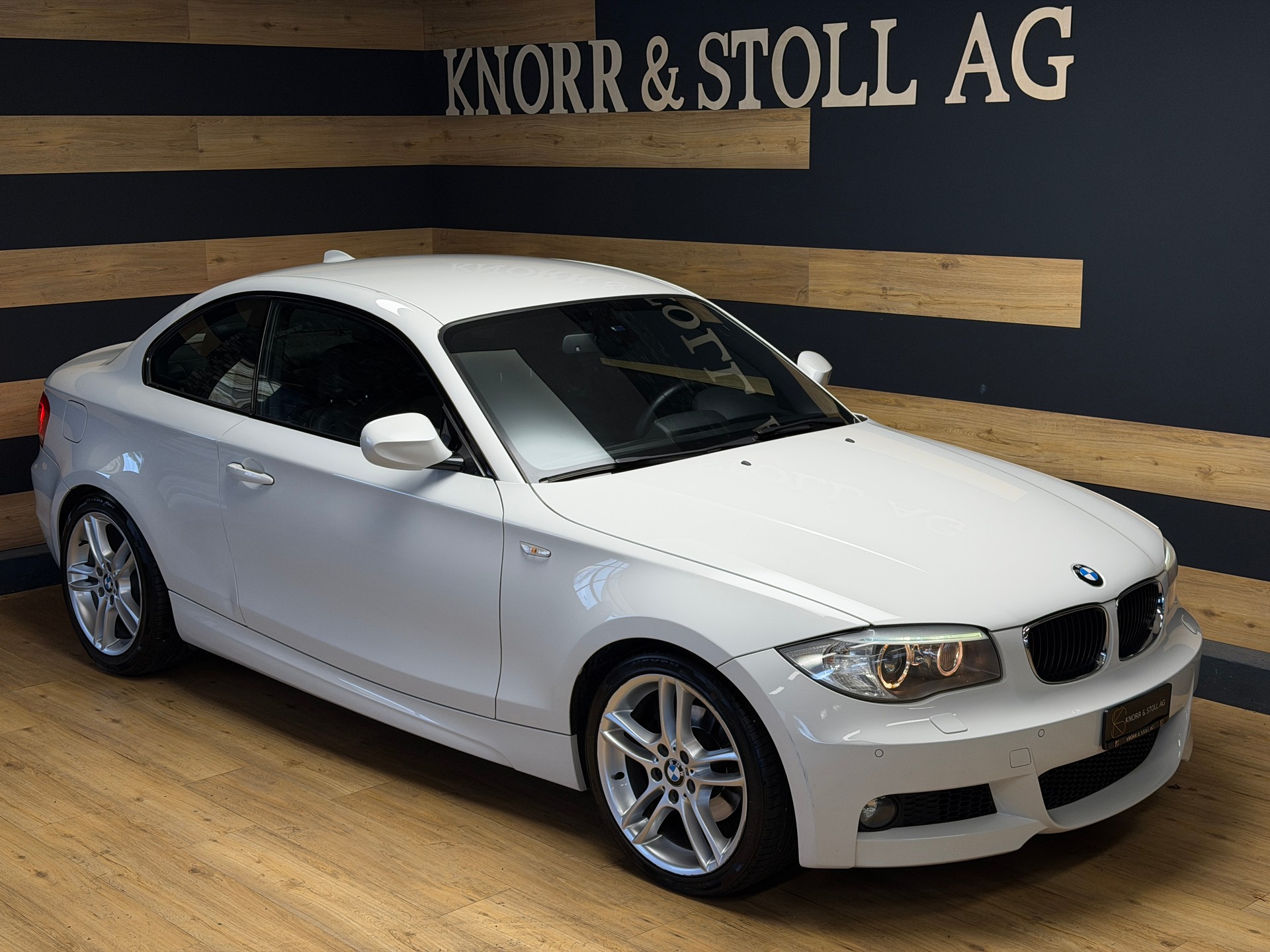 BMW 125i Coupé M-SPORT Steptronic-image-3