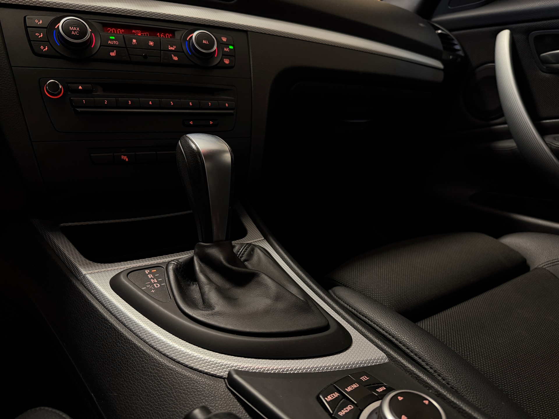 BMW 125i Coupé M-SPORT Steptronic-image-16