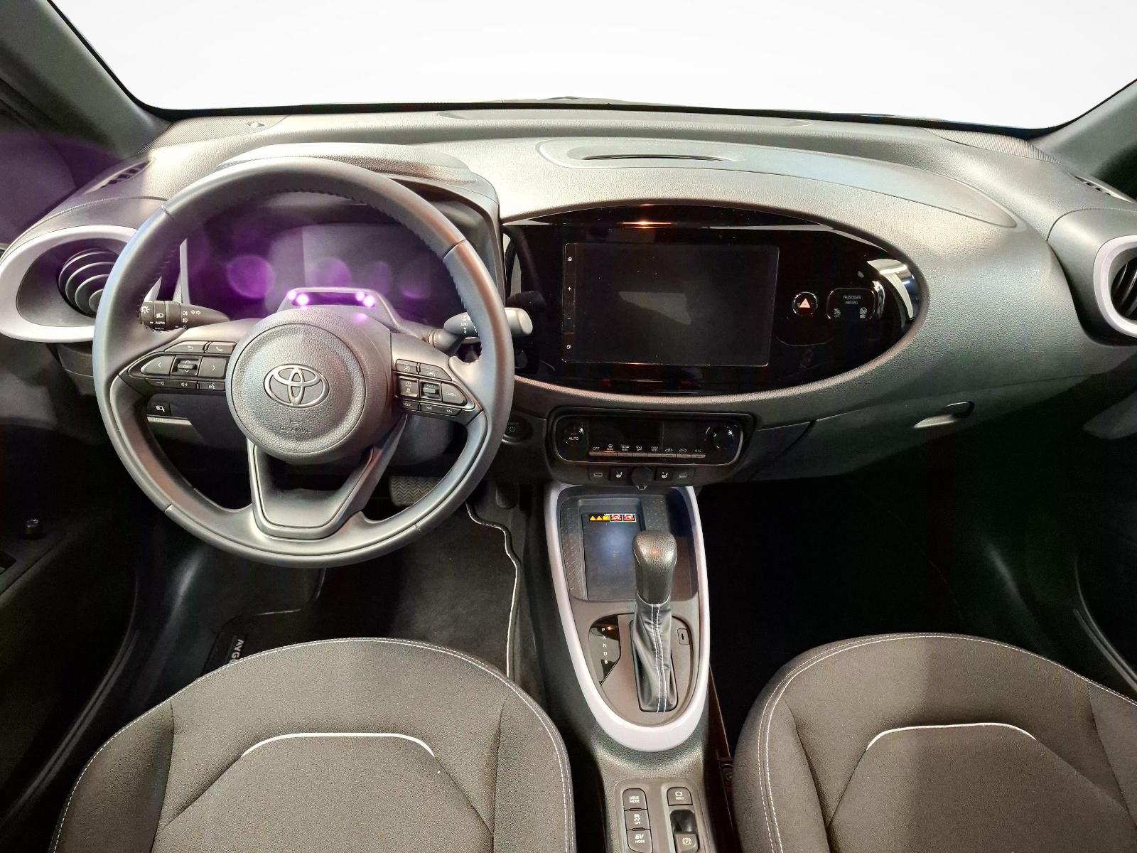 TOYOTA Aygo X 1.5 VVT-i HSD Trend-image-8