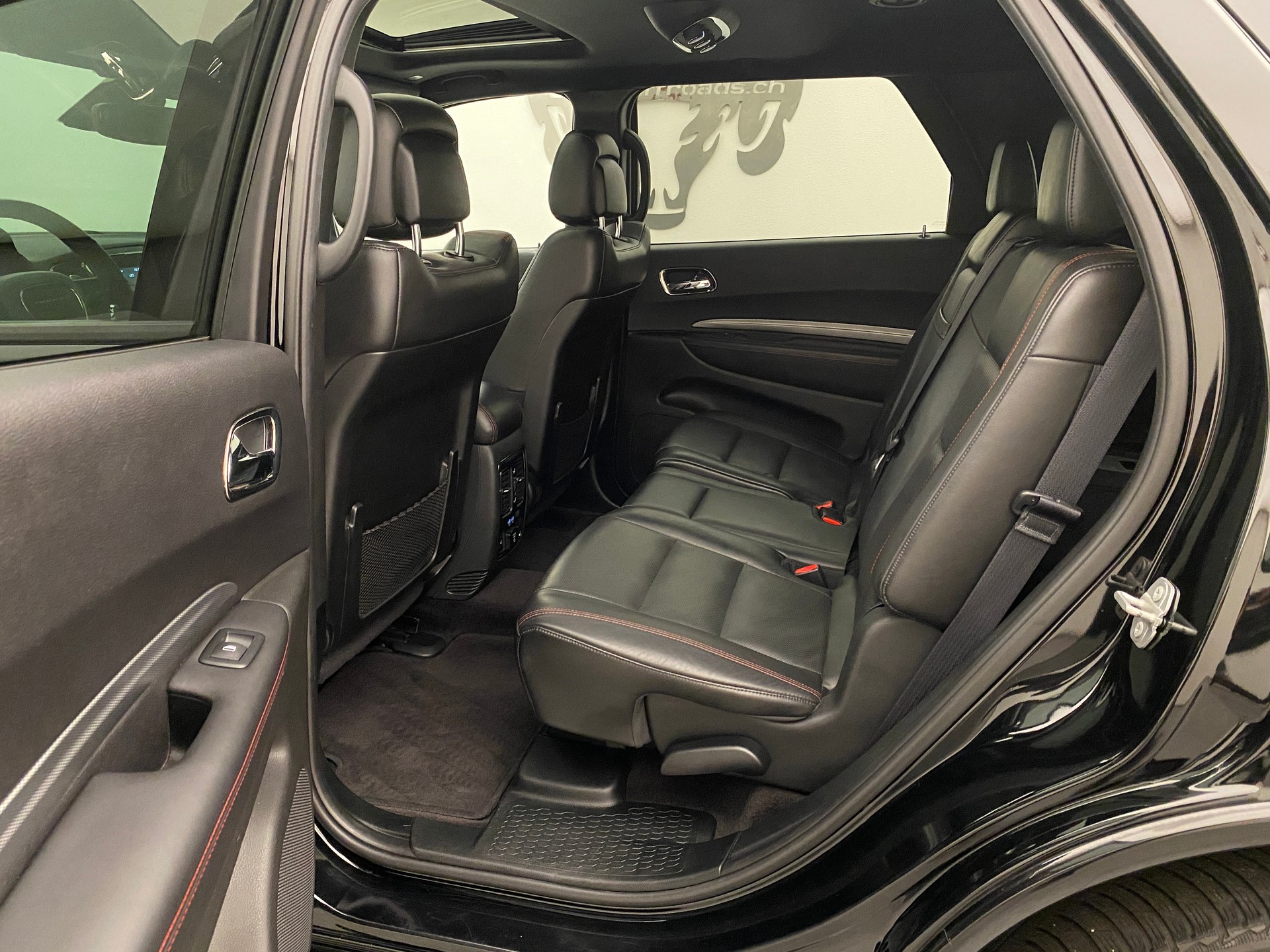 DODGE Durango R/T 5.7 Hemi AWD-image-13