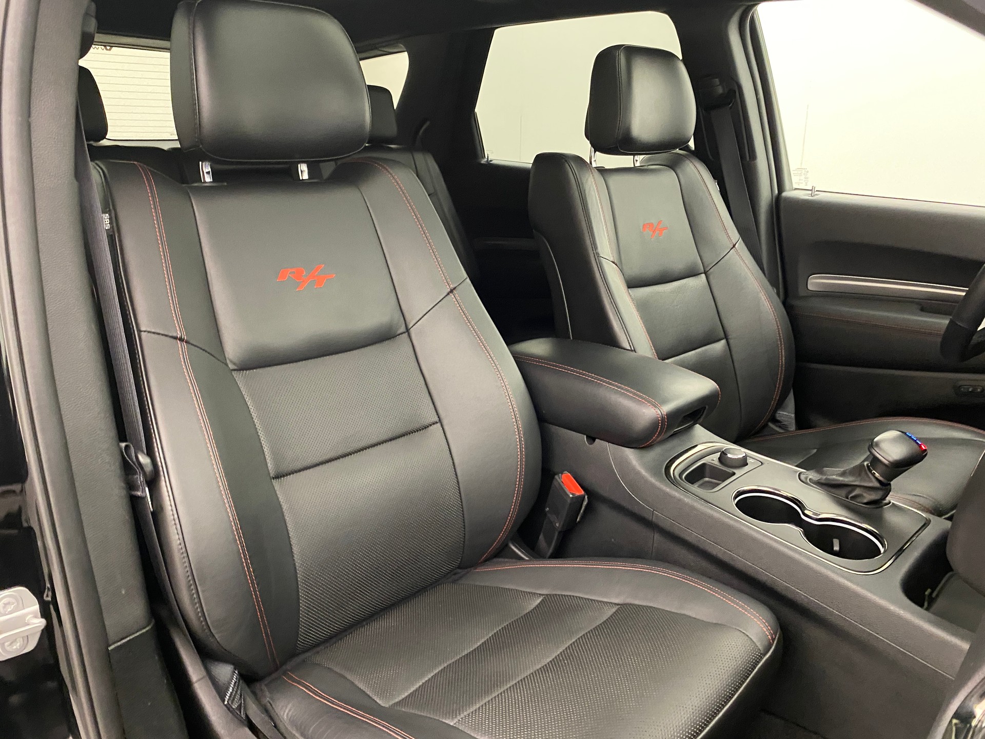 DODGE Durango R/T 5.7 Hemi AWD-image-10