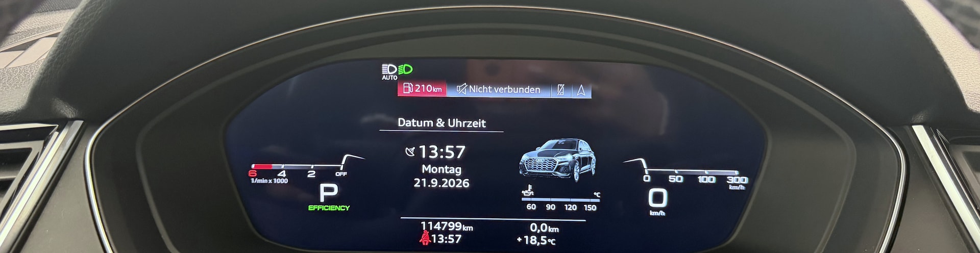 AUDI Q5 Sportback 40 TDI Blackedition quattro S-tronic-image-10