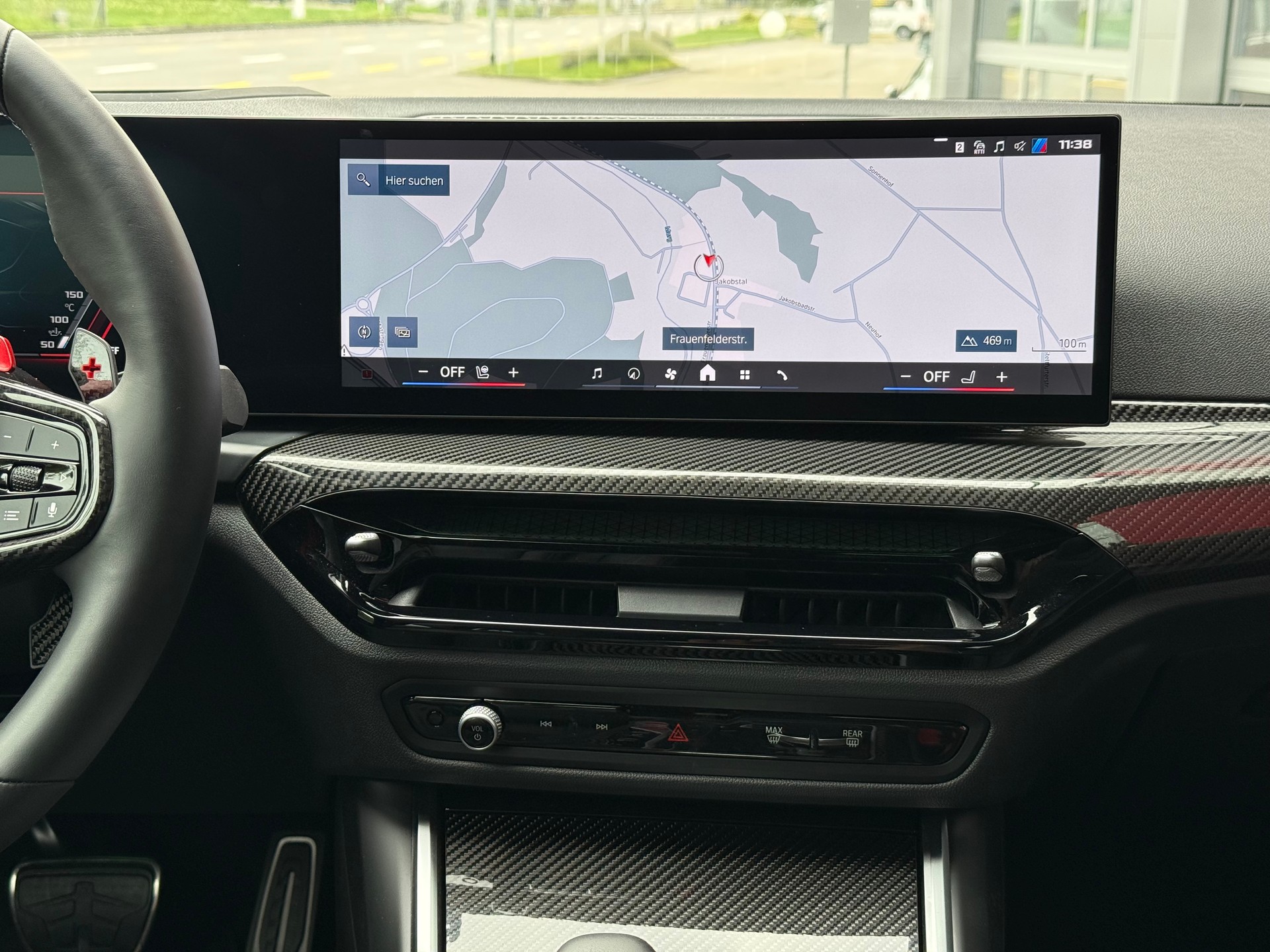 BMW M4 Coupé Competition M xDrive-image-9
