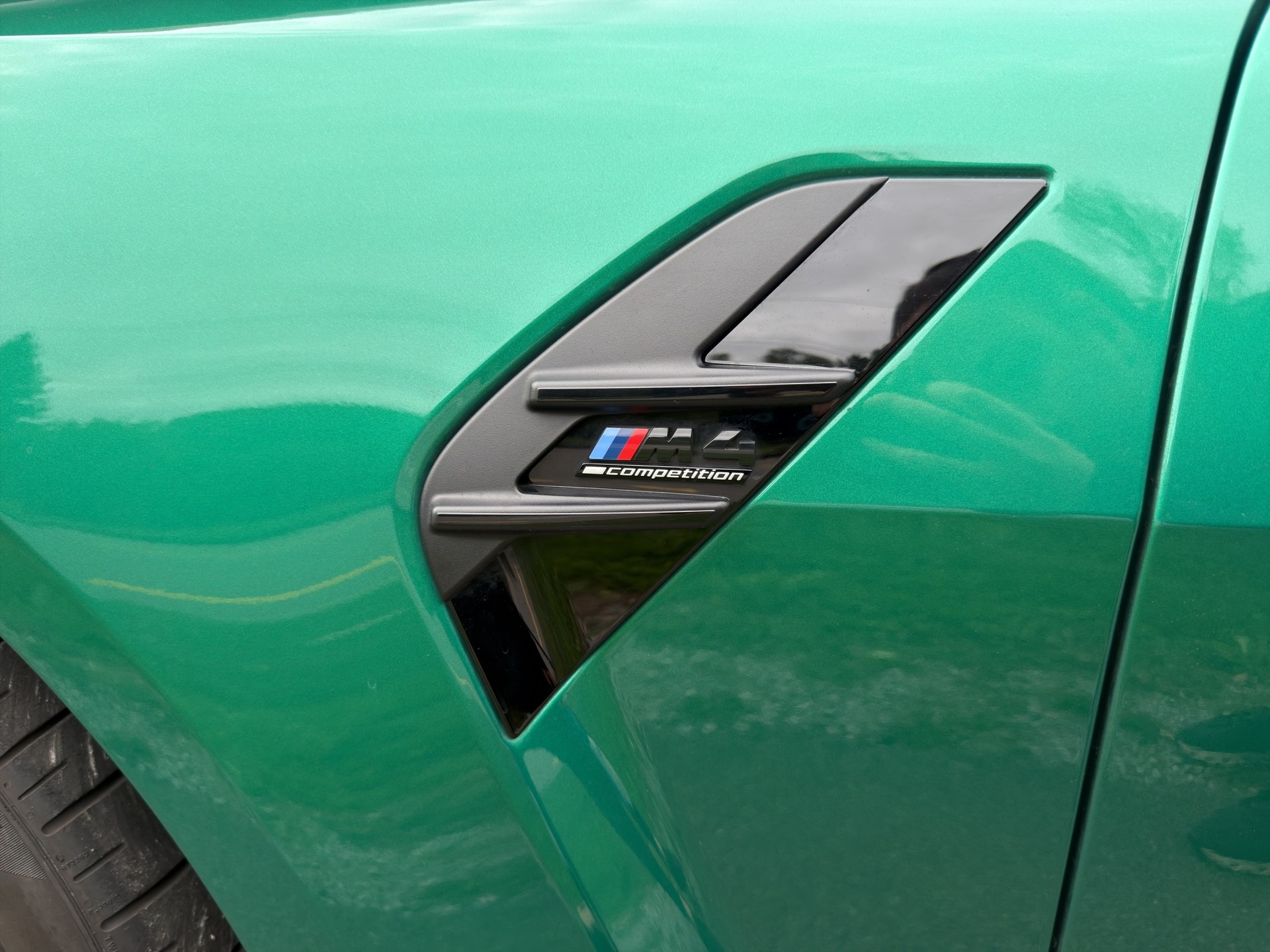 BMW M4 Coupé Competition M xDrive-image-18