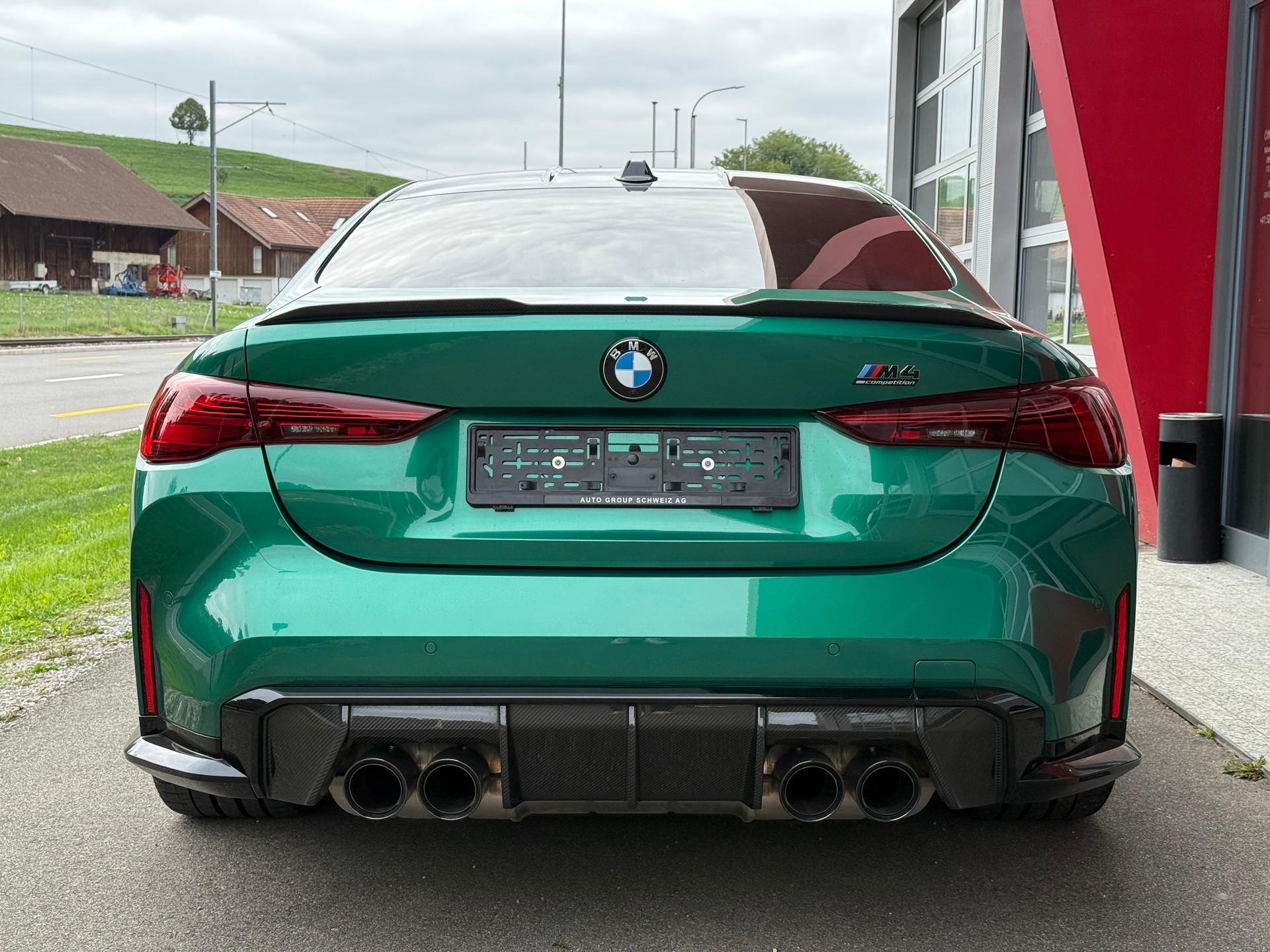 BMW M4 Coupé Competition M xDrive-image-4